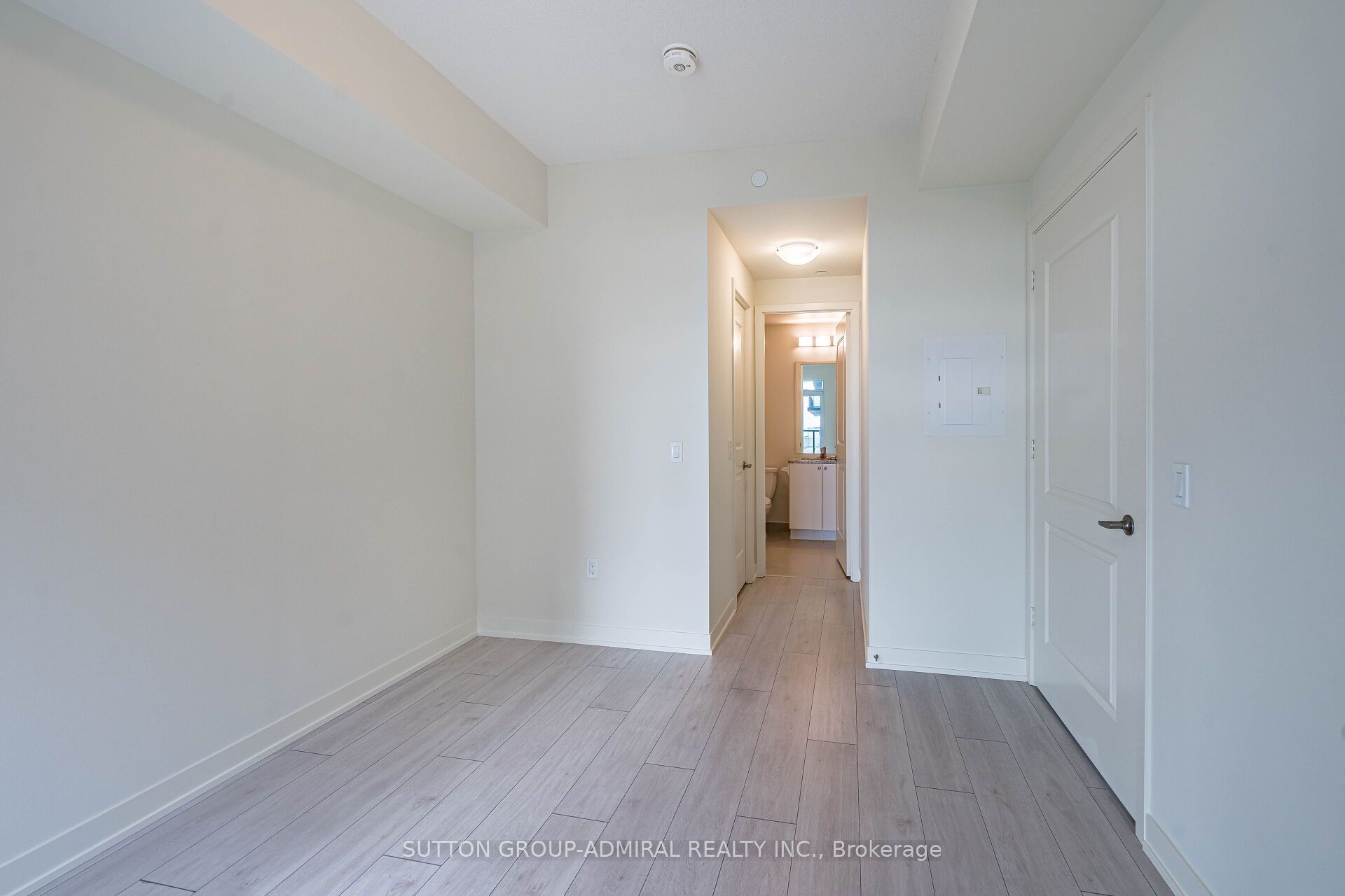 MLS #W12487196 image #11