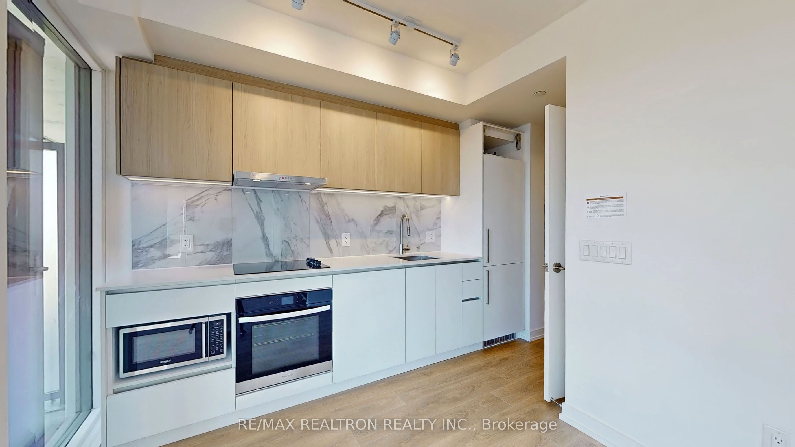 MLS #W12487446 image #14