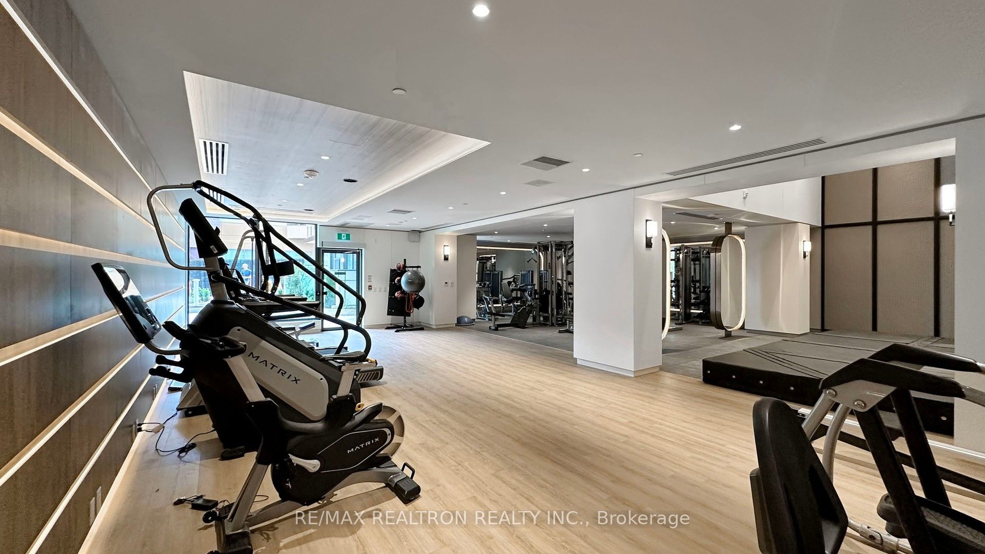 MLS #W12487446 image #36