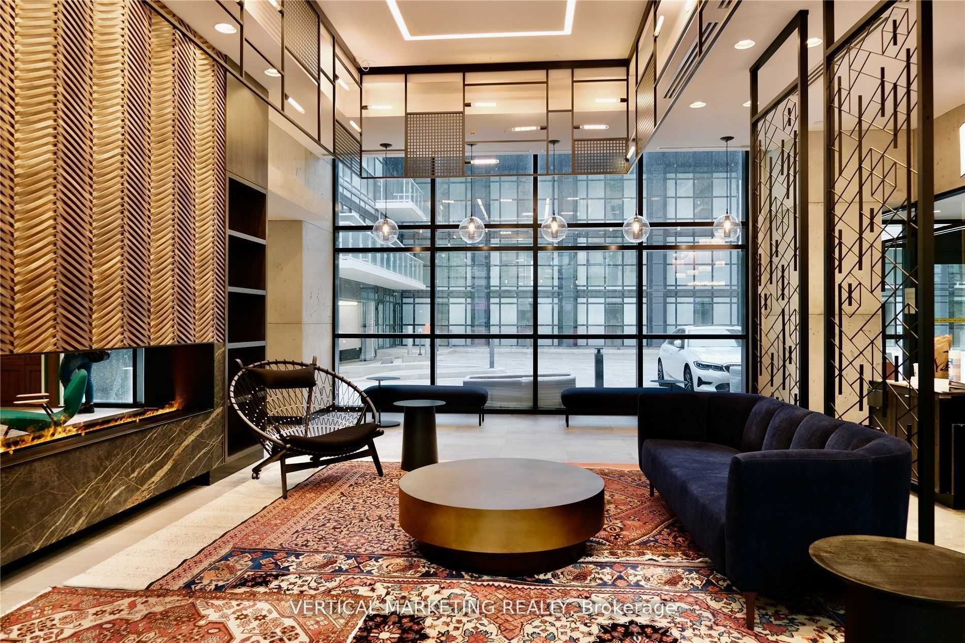 MLS #W12487518 image #2