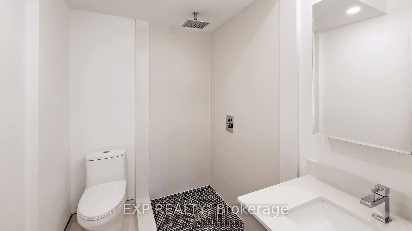 MLS #W12488076 image #13