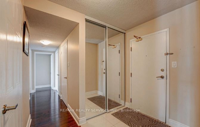 MLS #W12488620 image #1