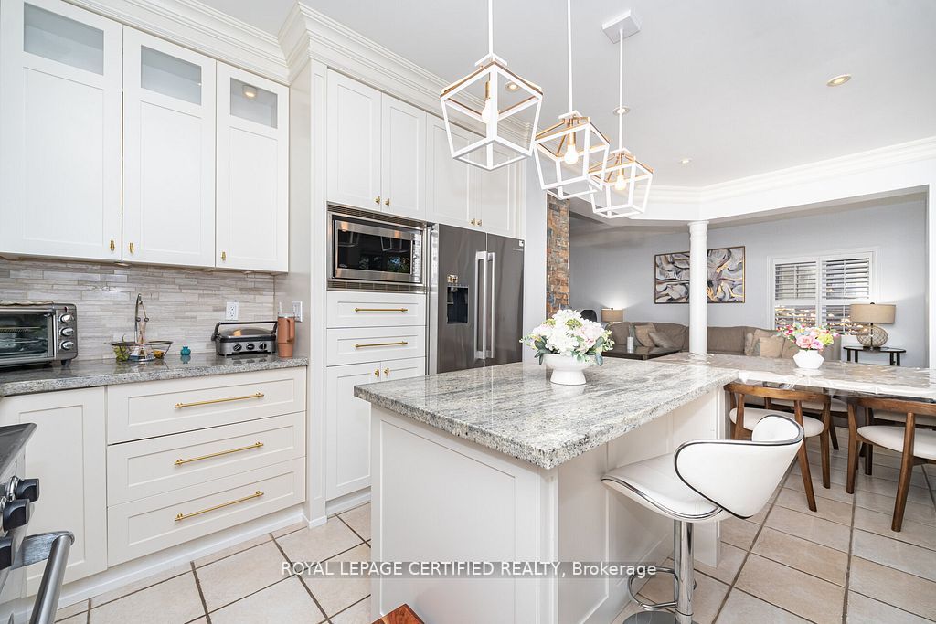 MLS #W12488746 image #17