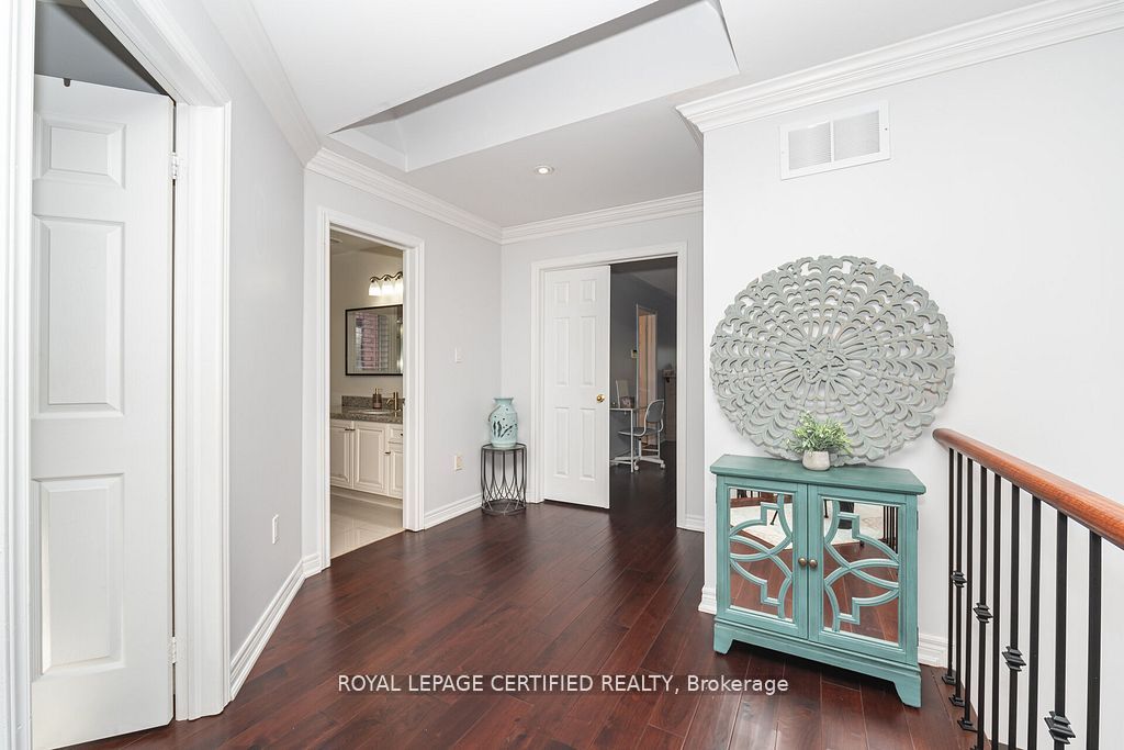 MLS #W12488746 image #25