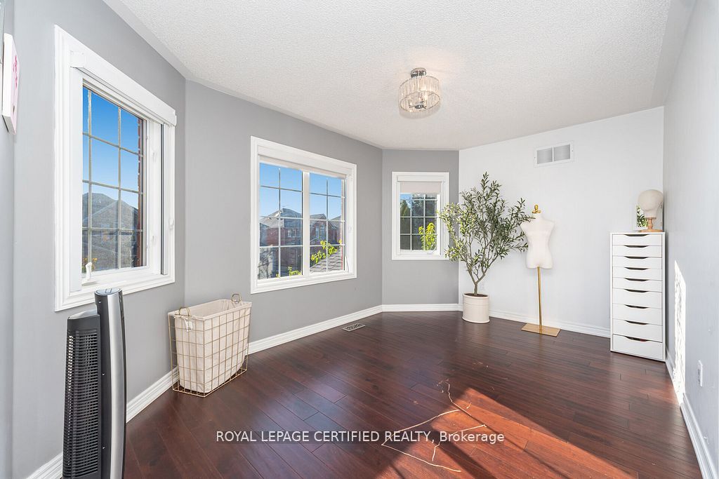 MLS #W12488746 image #36