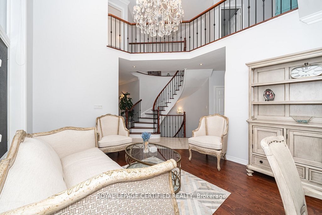 MLS #W12488746 image #6