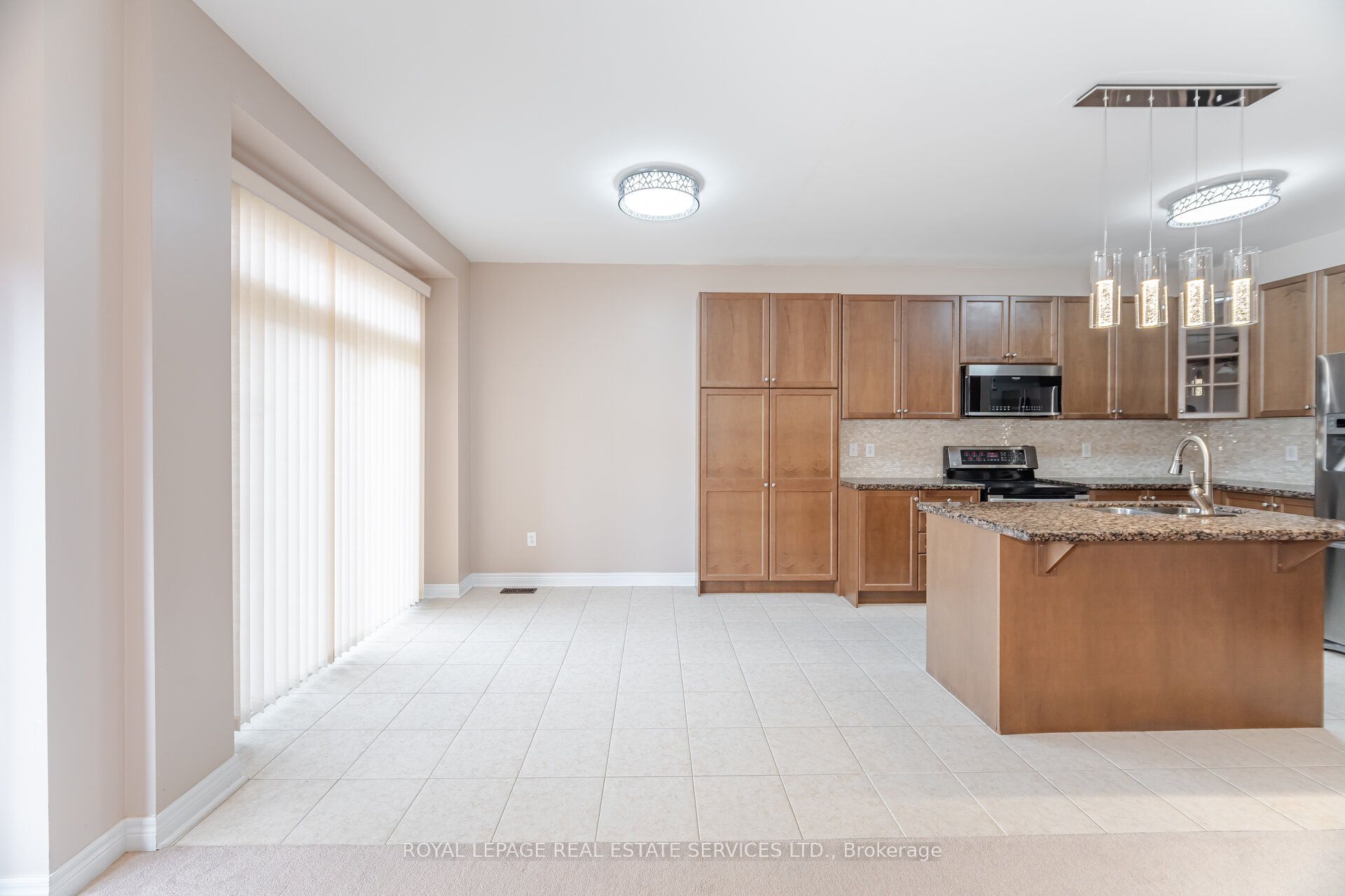 MLS #W12488910 image #10