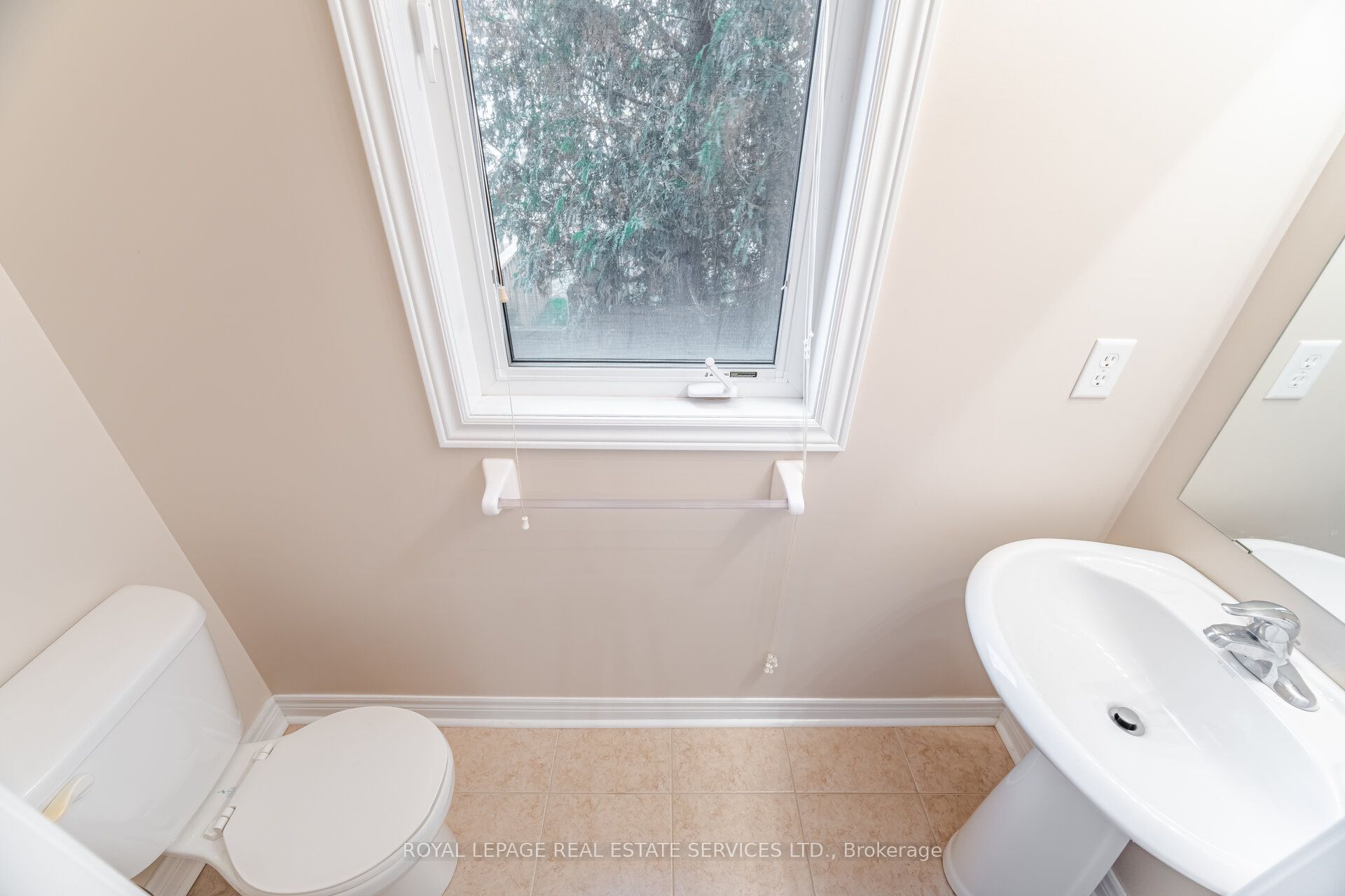 MLS #W12488910 image #16