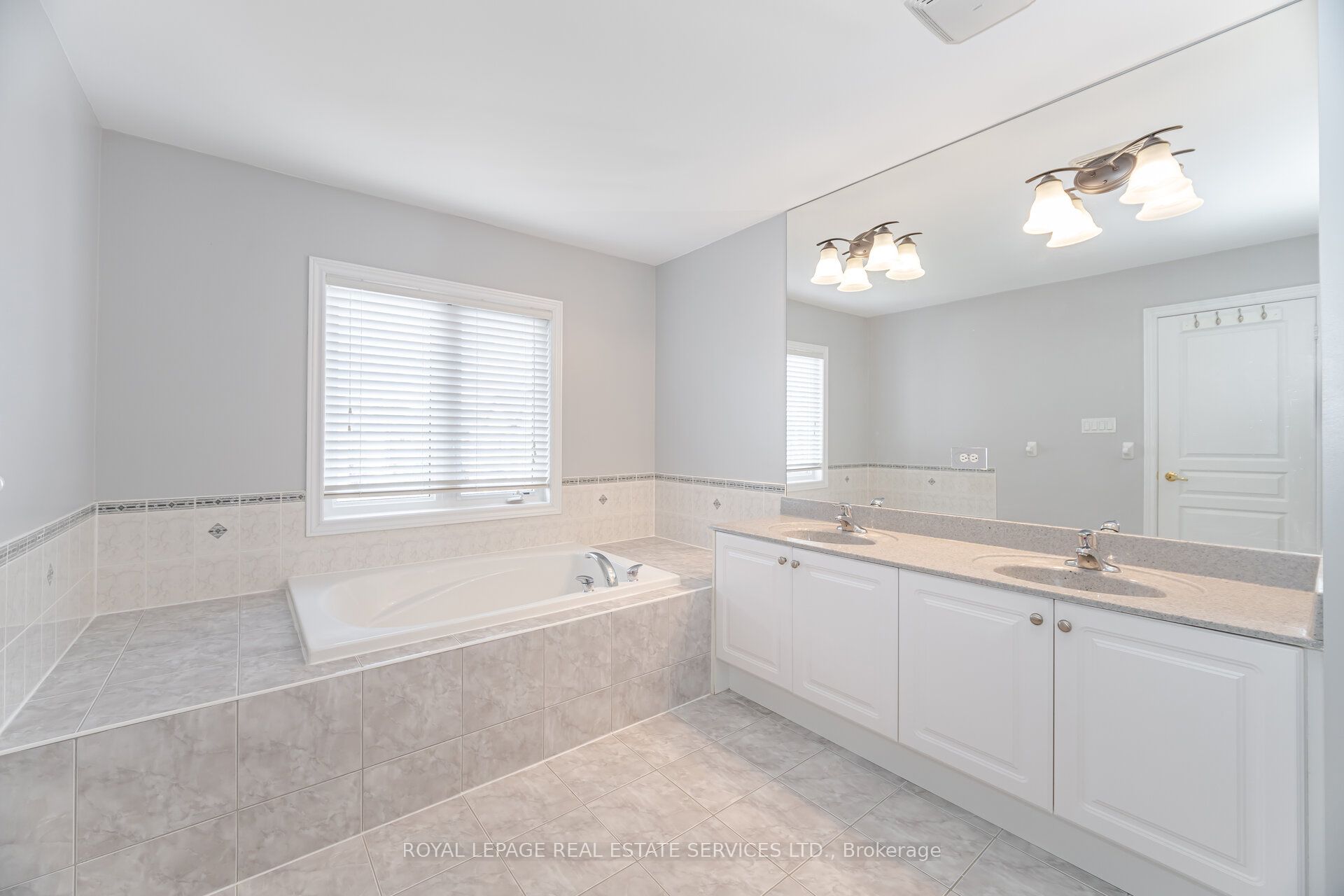 MLS #W12488910 image #22