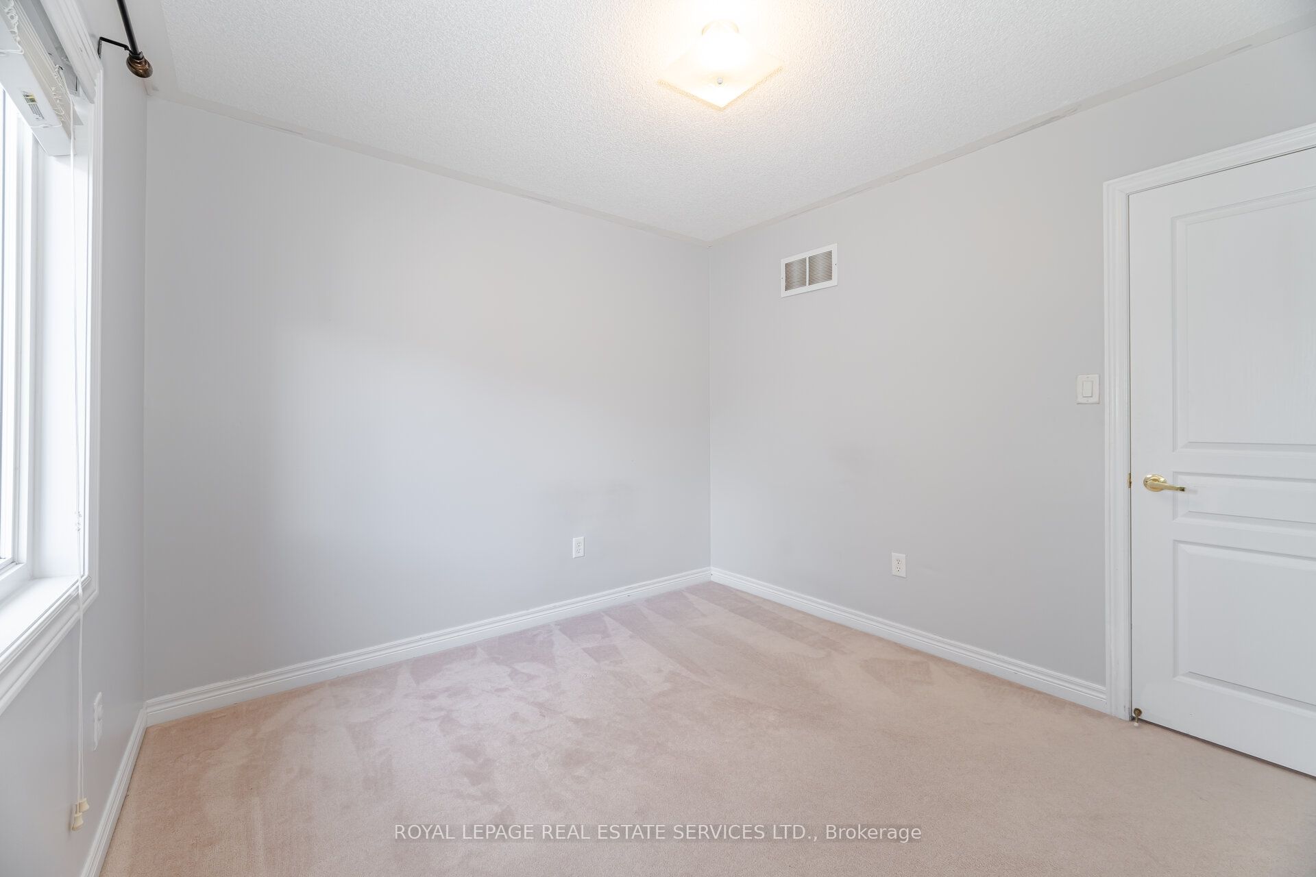 MLS #W12488910 image #26