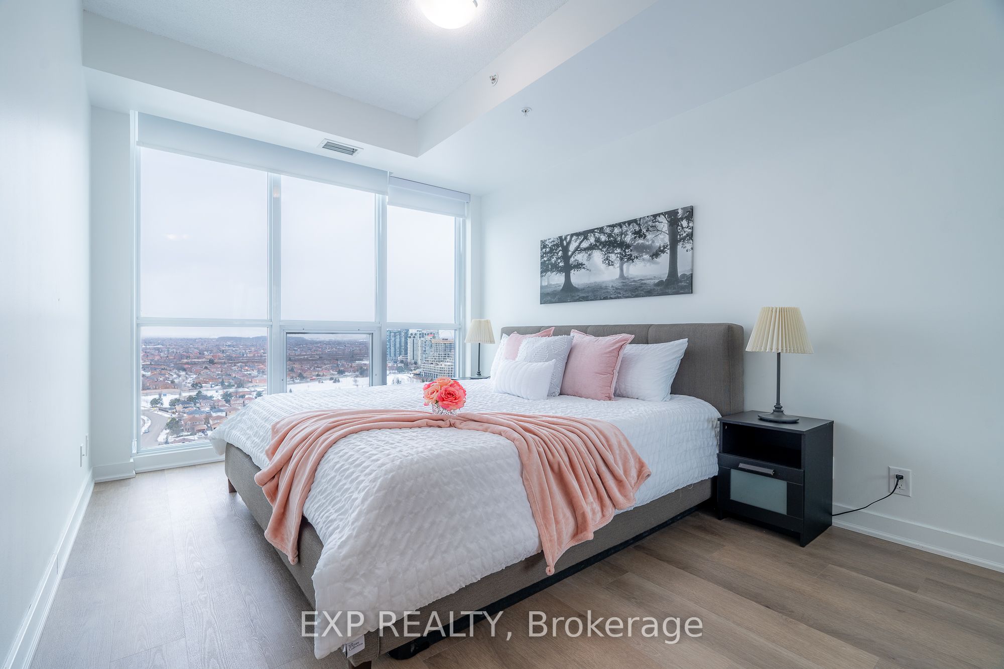 MLS #W12489216 image #11