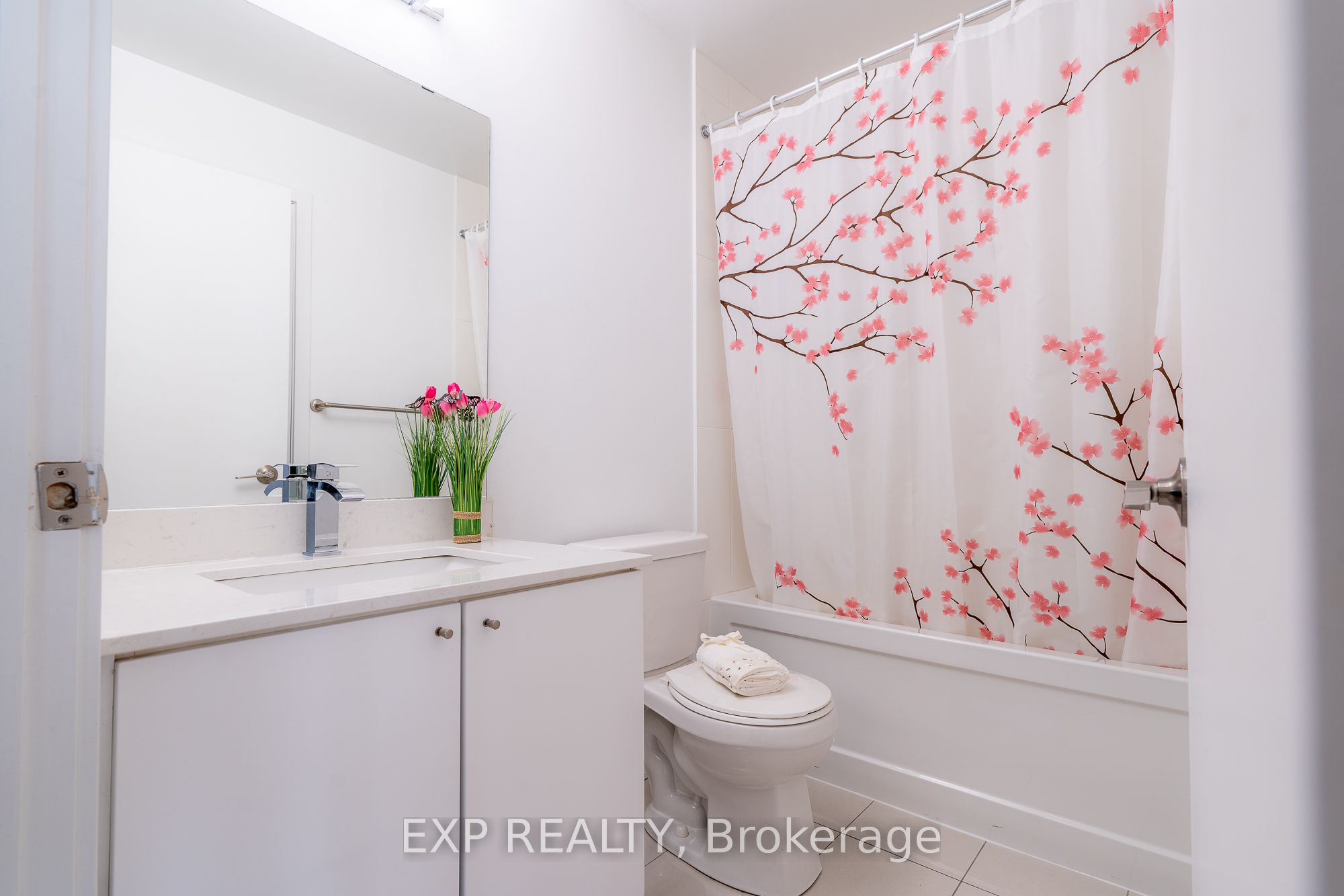 MLS #W12489216 image #16