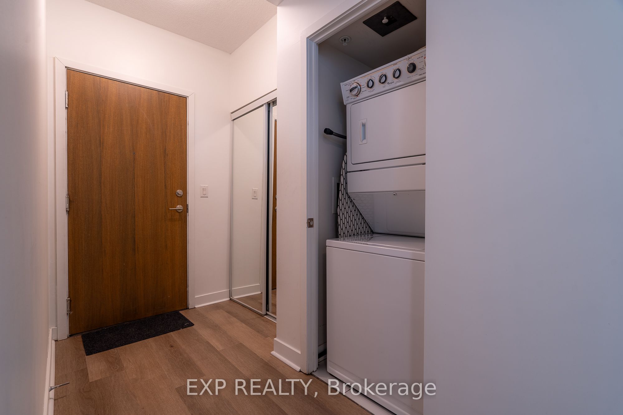 MLS #W12489216 image #18