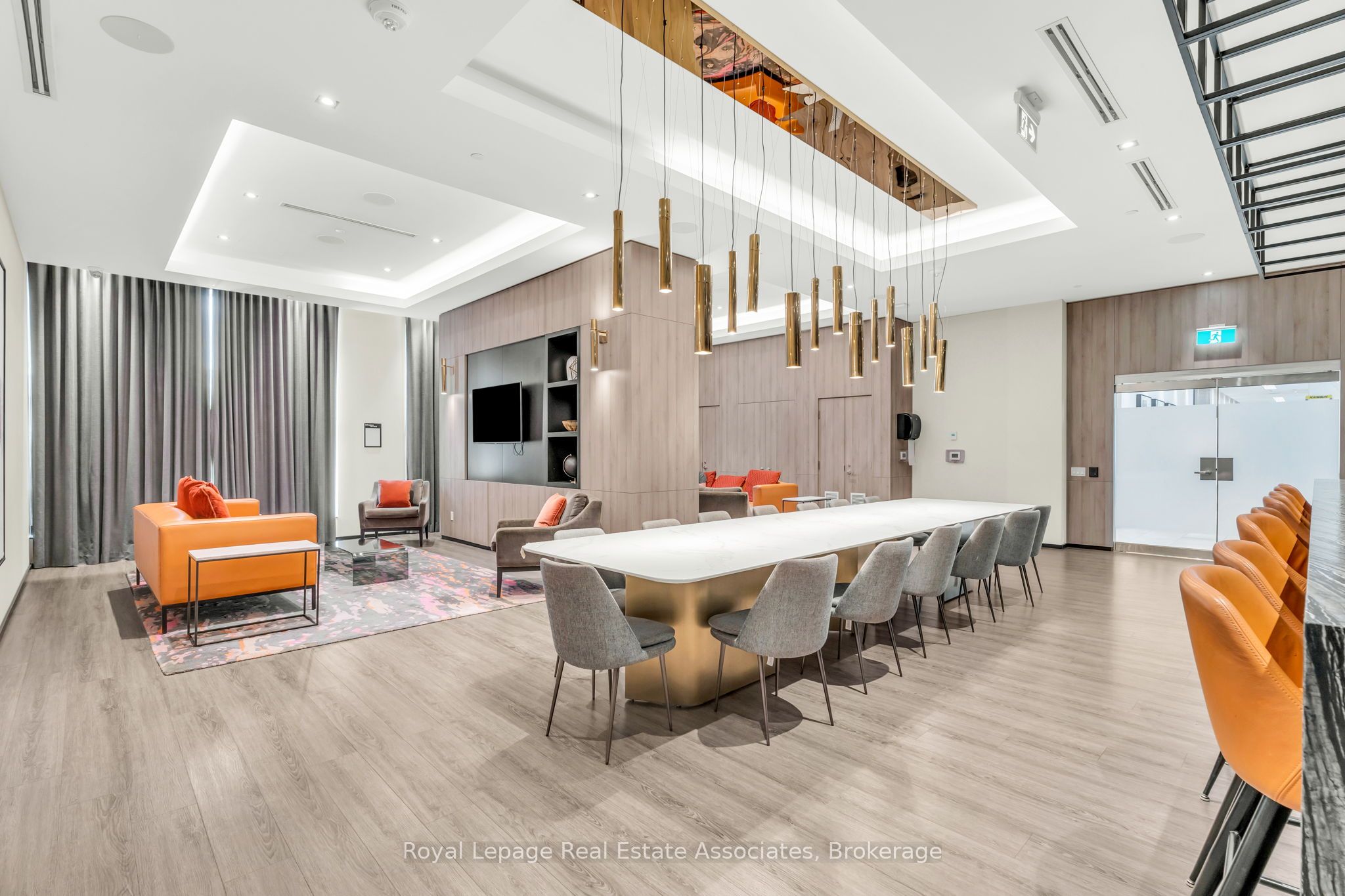 MLS #W12493622 image #18