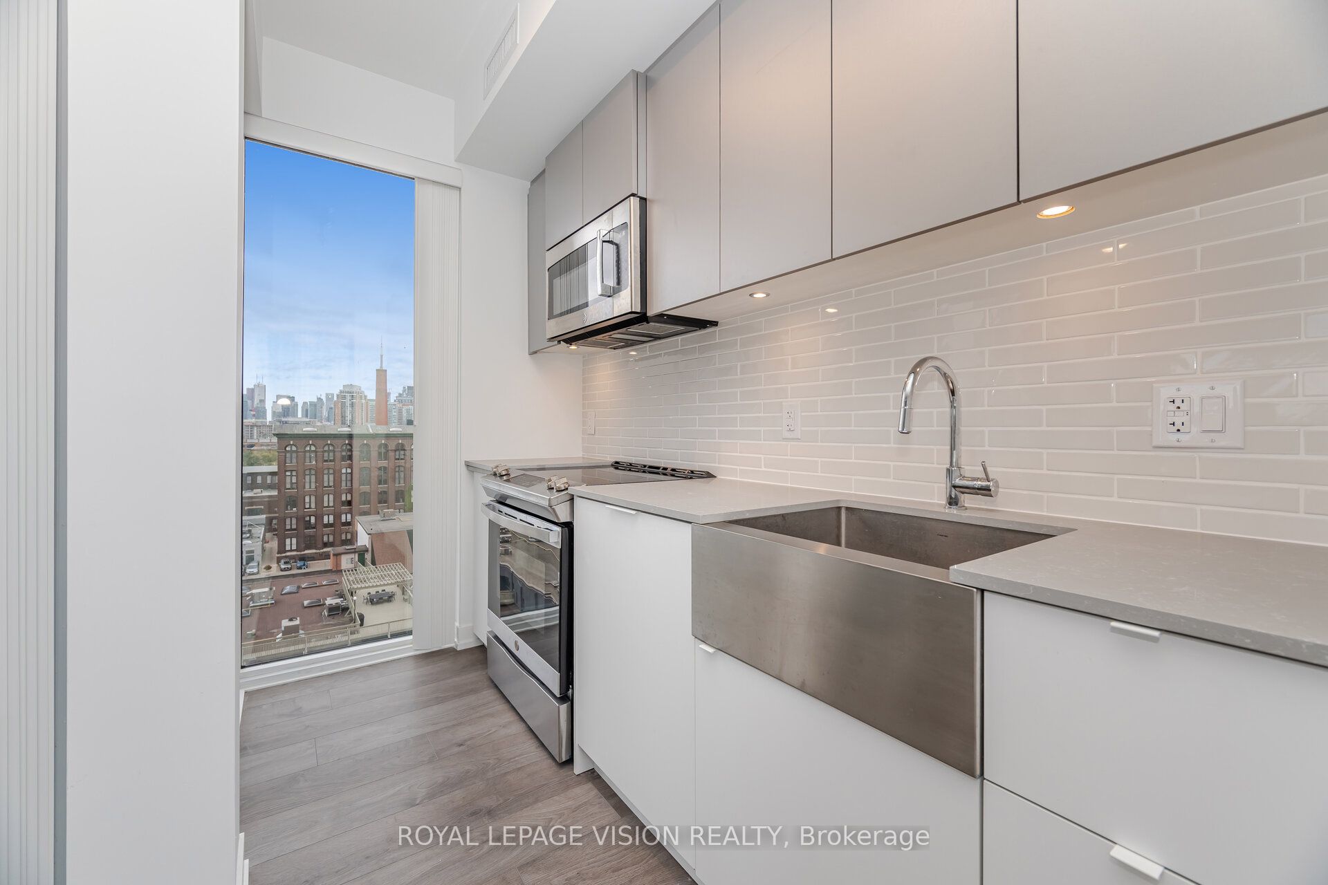 MLS #W12494208 image #11