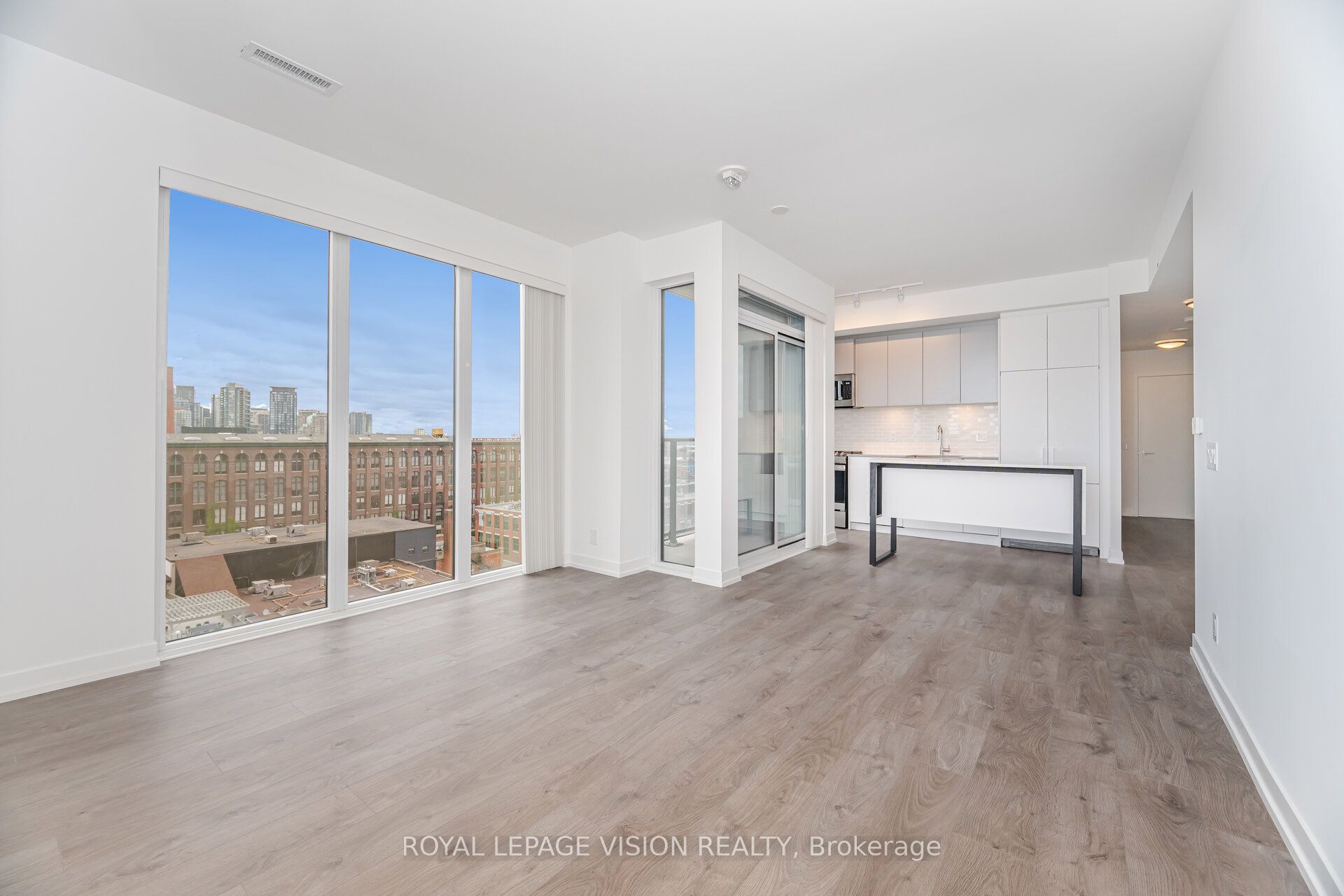 MLS #W12494208 image #14