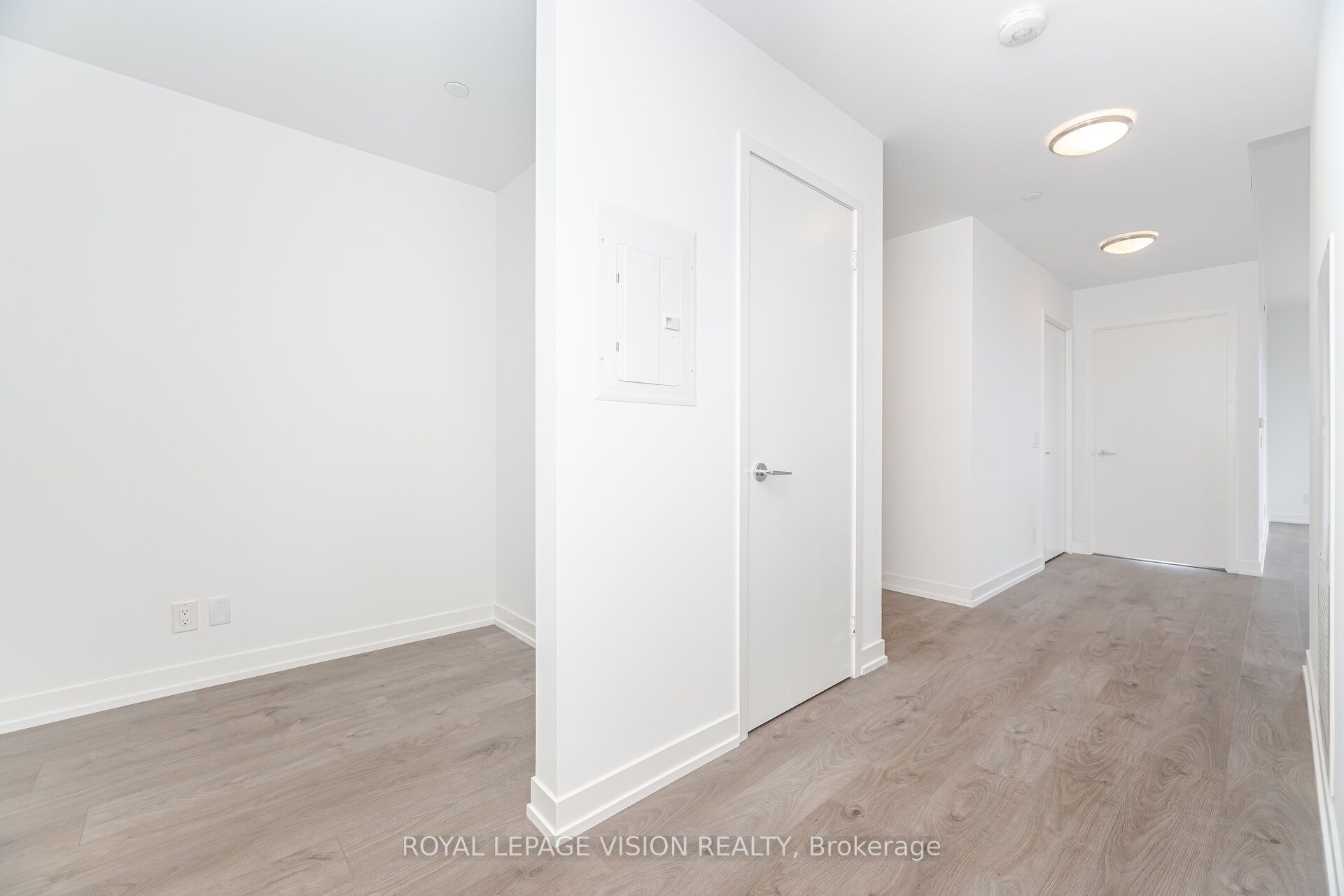 MLS #W12494208 image #18