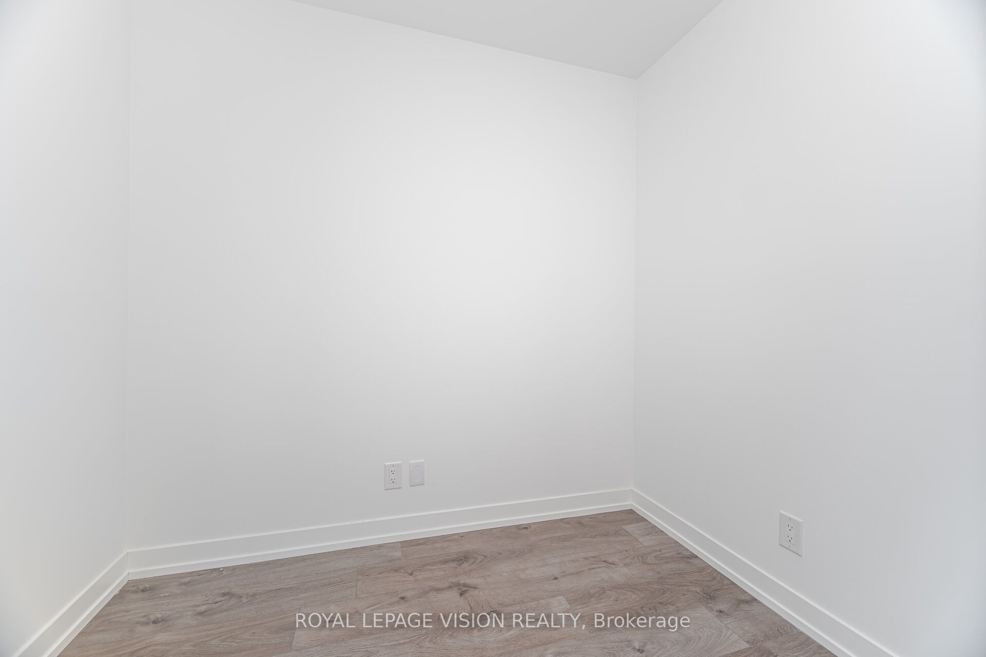 MLS #W12494208 image #19