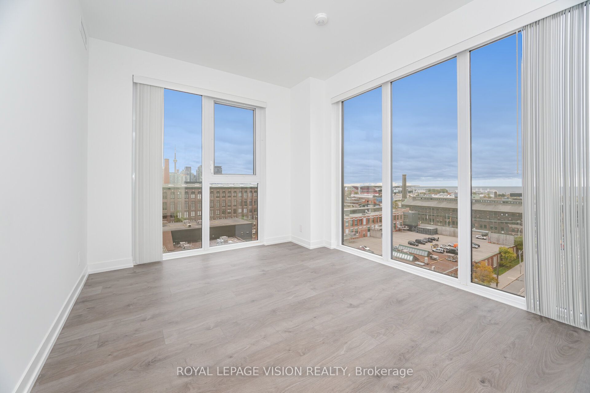 MLS #W12494208 image #20