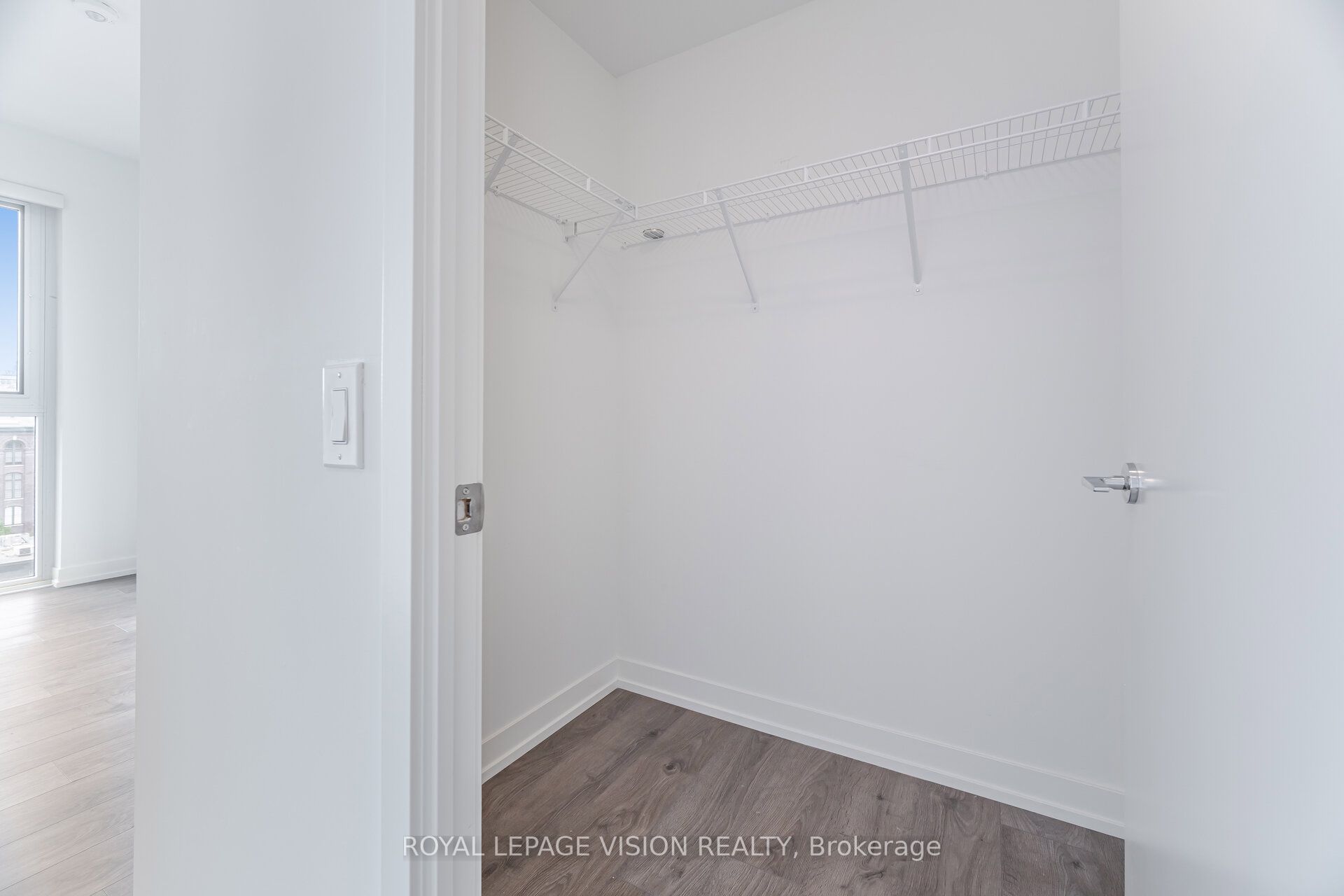 MLS #W12494208 image #26