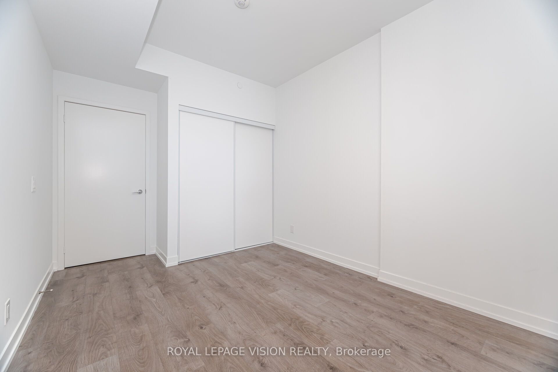 MLS #W12494208 image #30