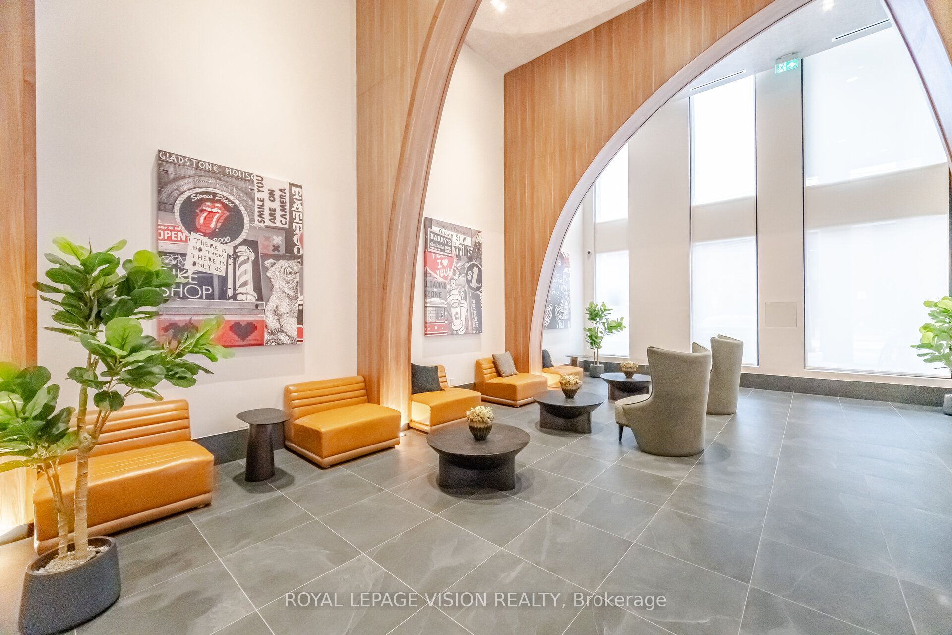 MLS #W12494208 image #4