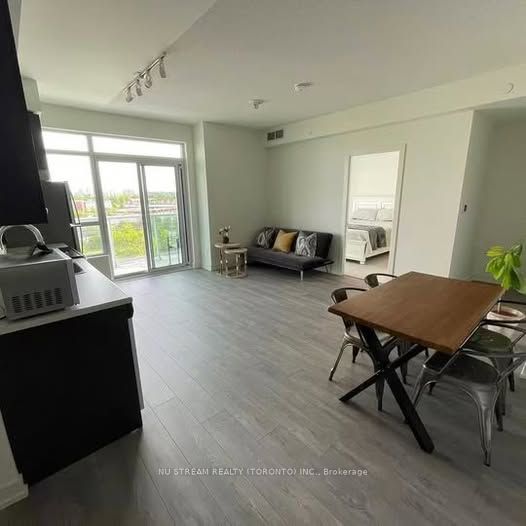 MLS #W12494336 image #1