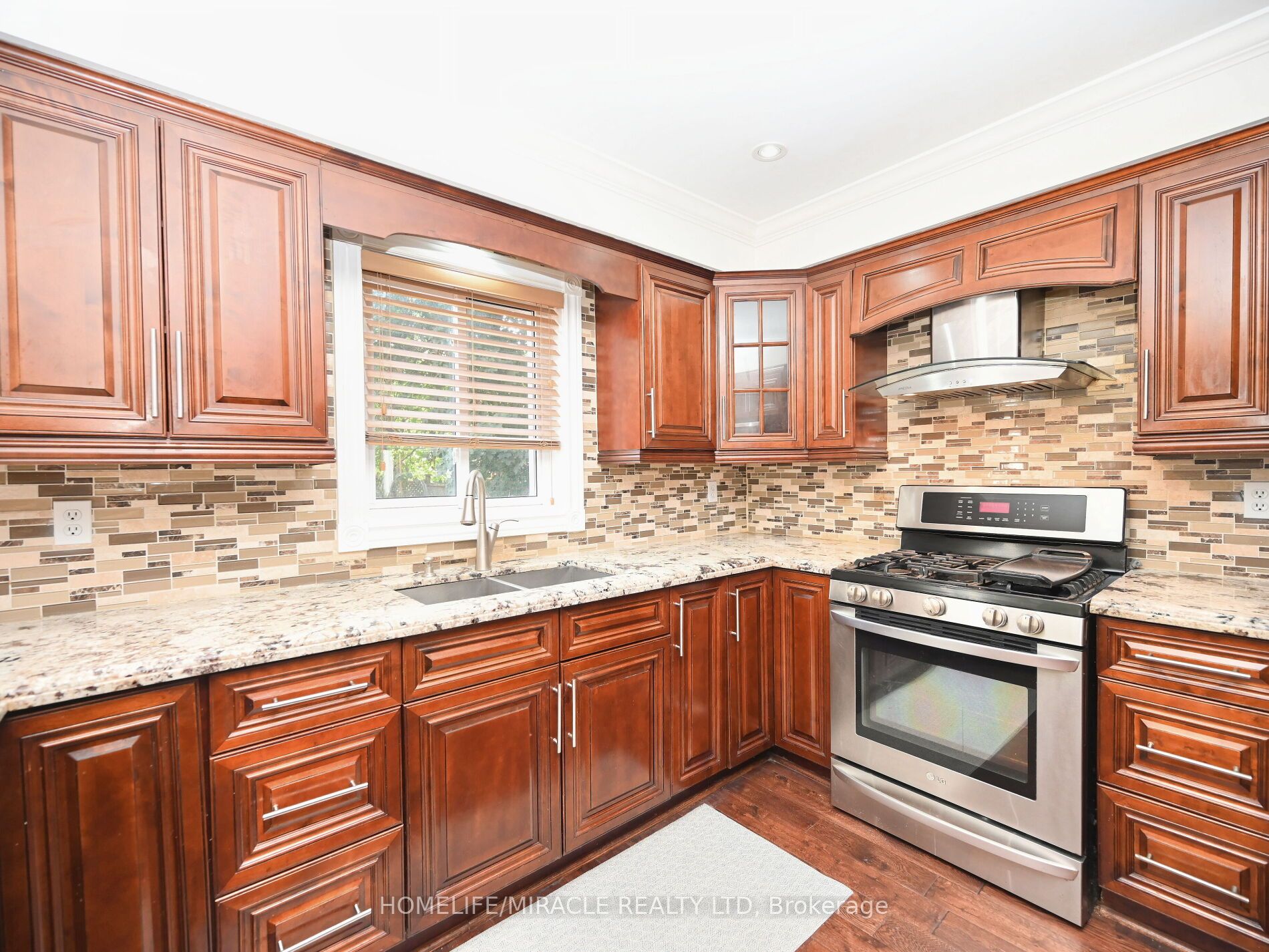 MLS #W12494350 image #14