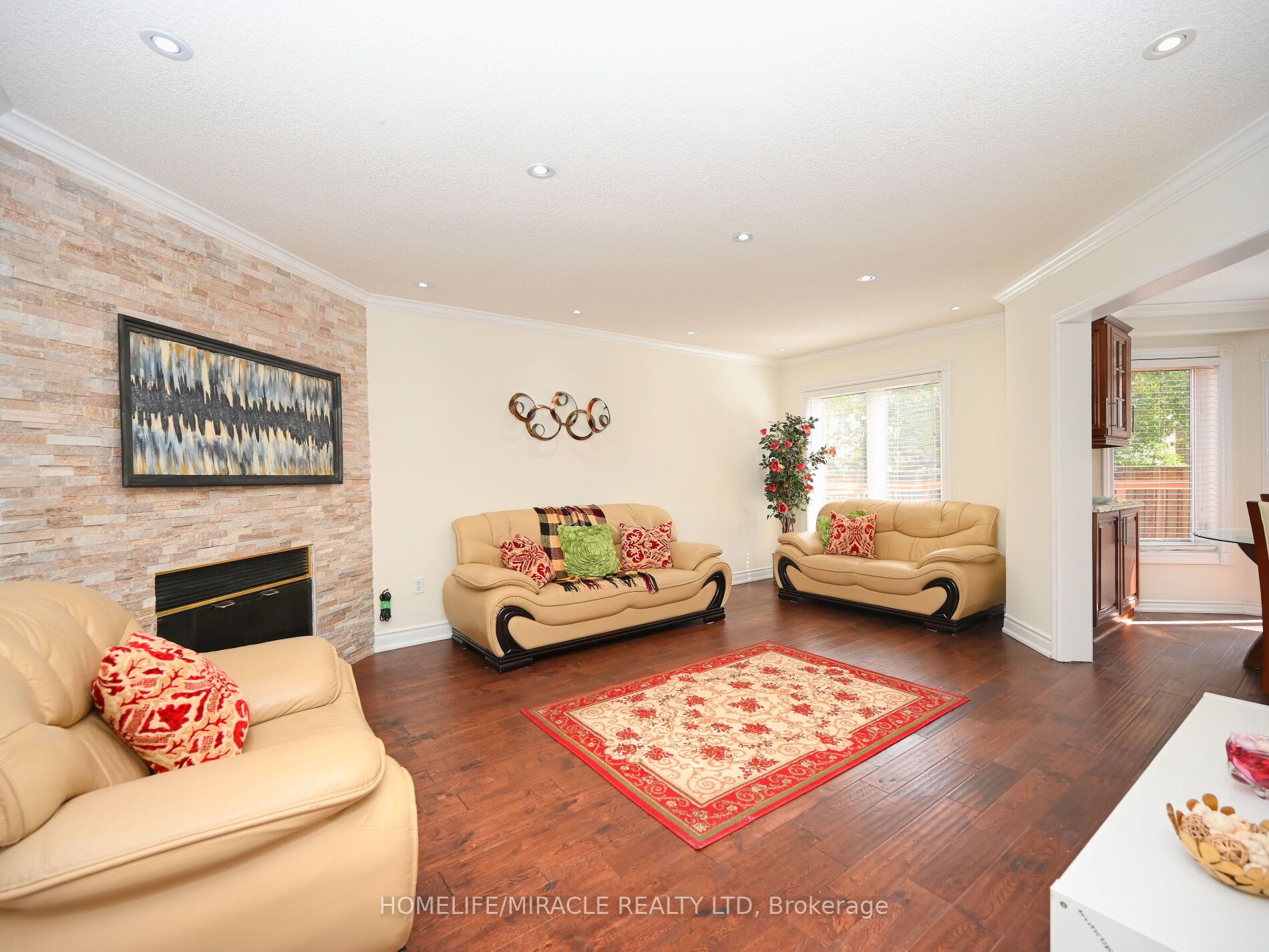 MLS #W12494350 image #17