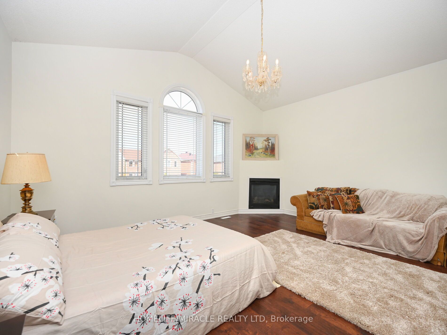 MLS #W12494350 image #26