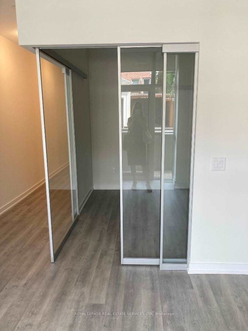 MLS #W12494392 image #12