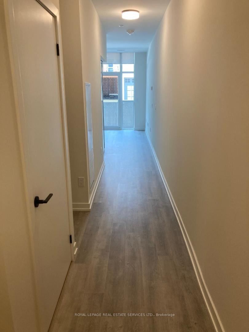 MLS #W12494392 image #13