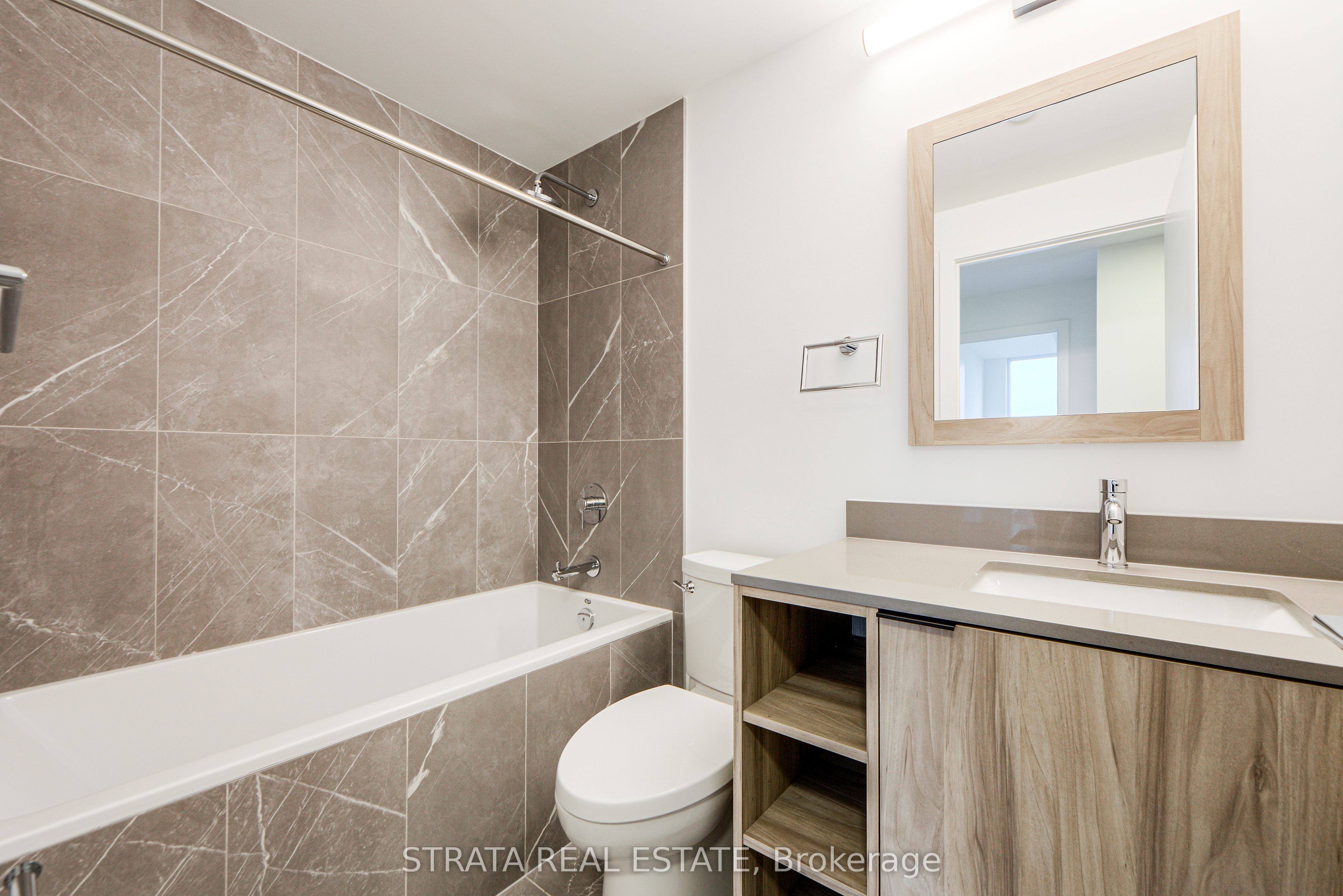 MLS #W12494406 image #10