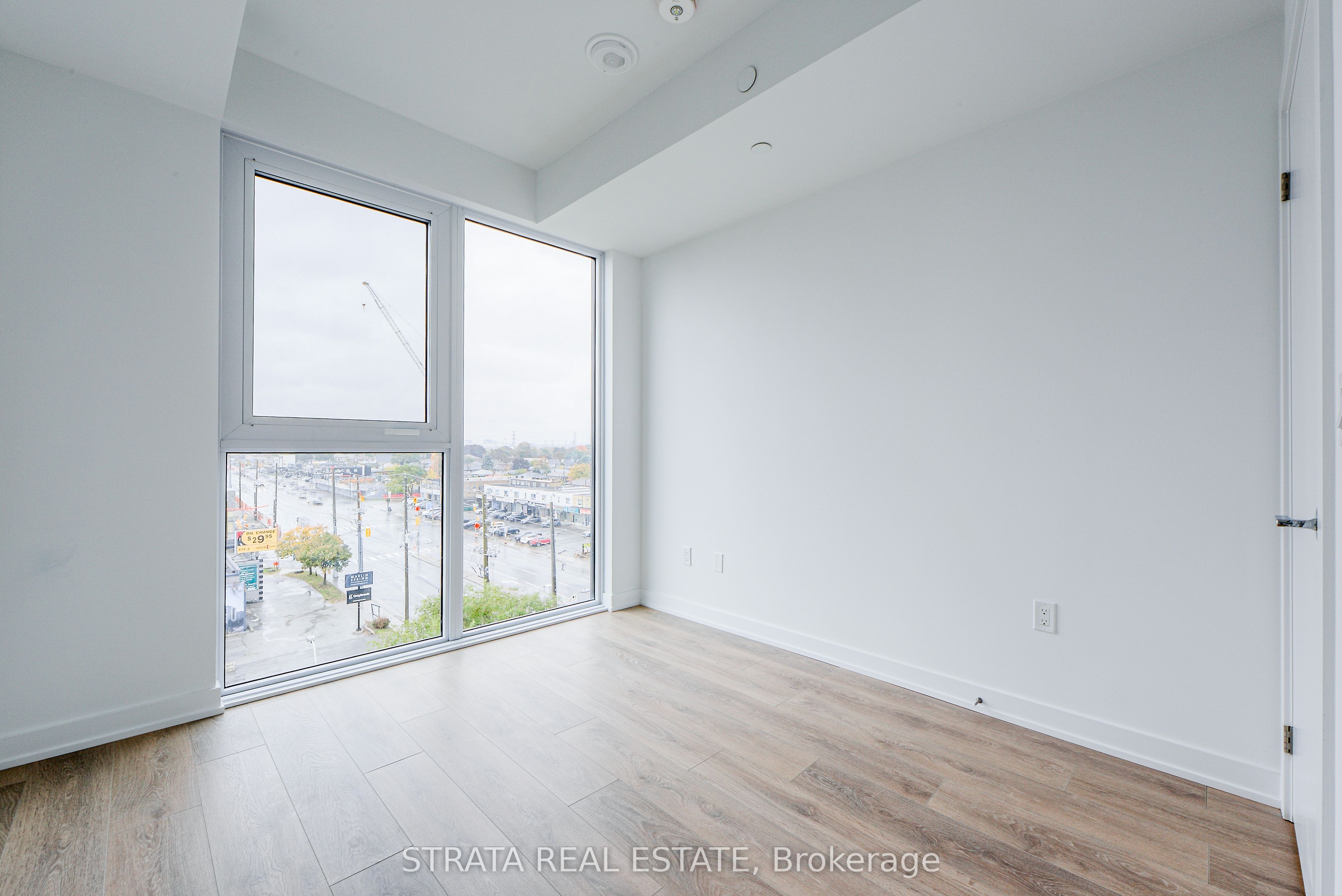 MLS #W12494406 image #14