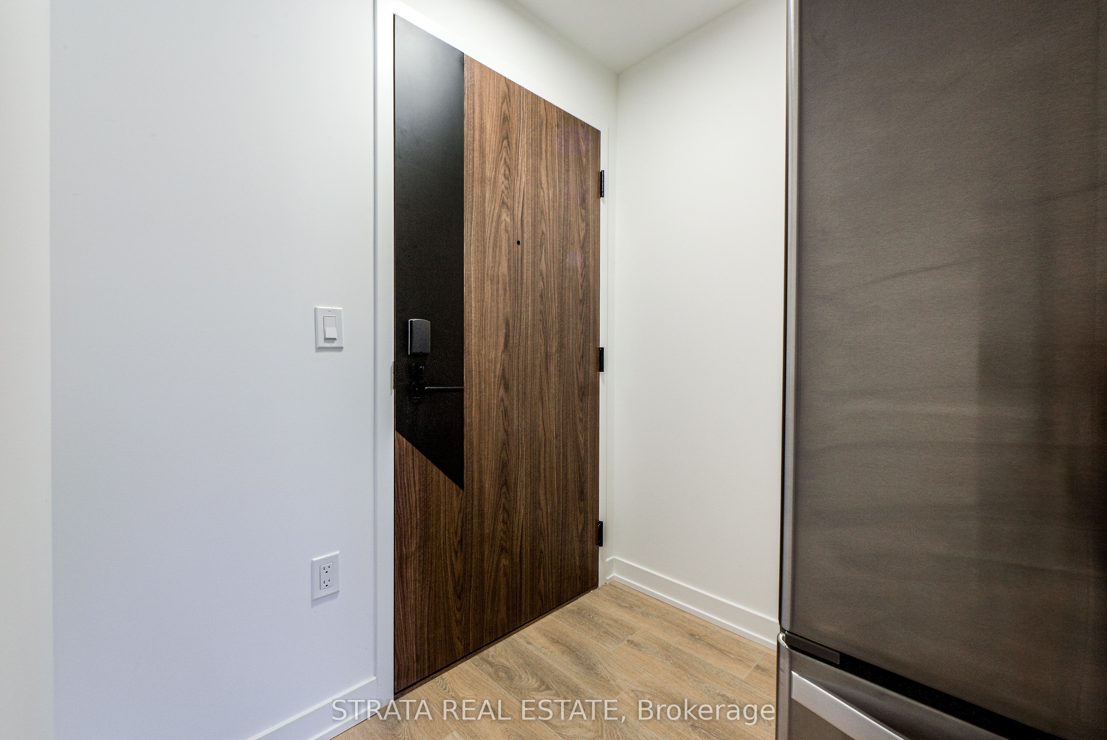 MLS #W12494406 image #30