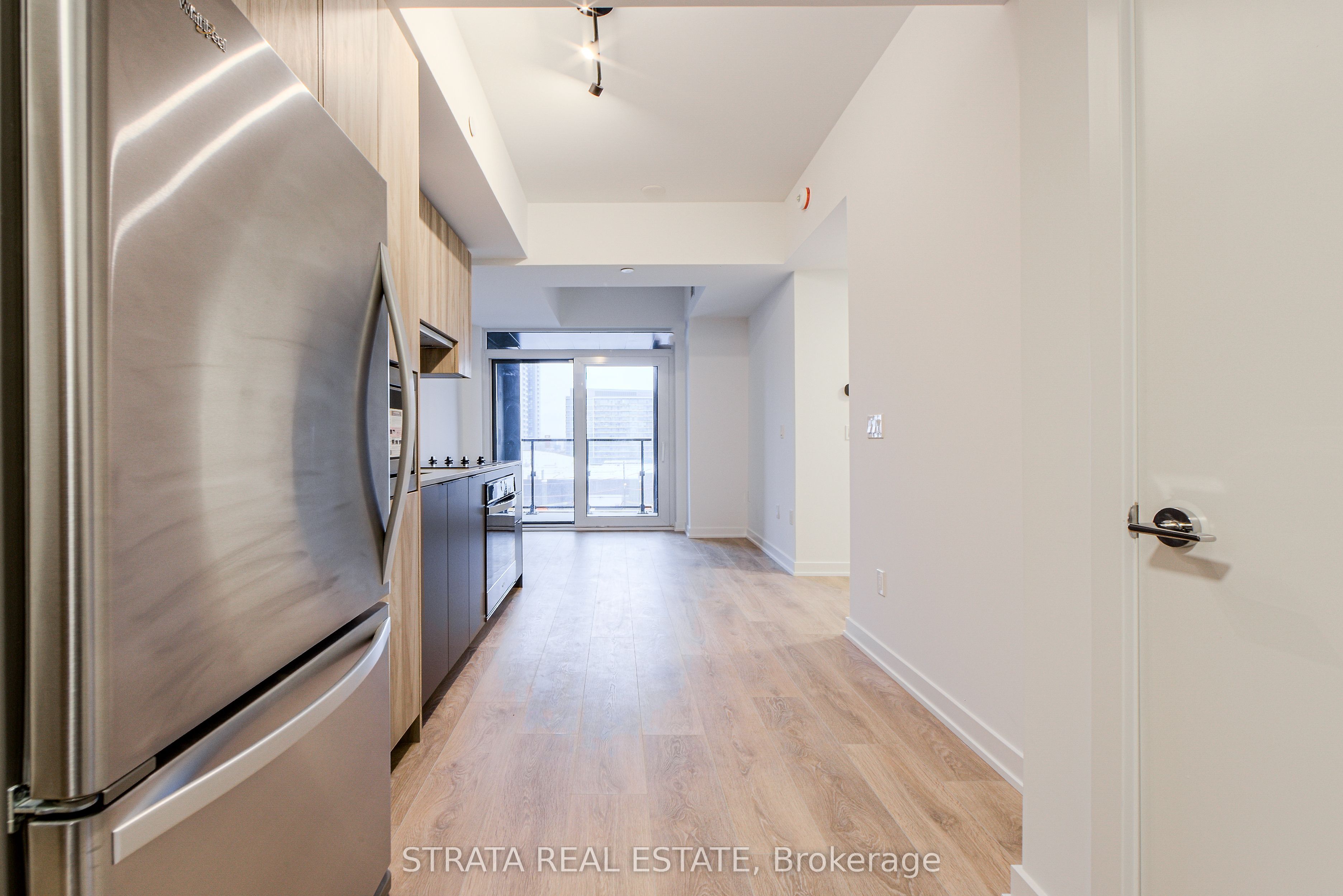 MLS #W12494406 image #6