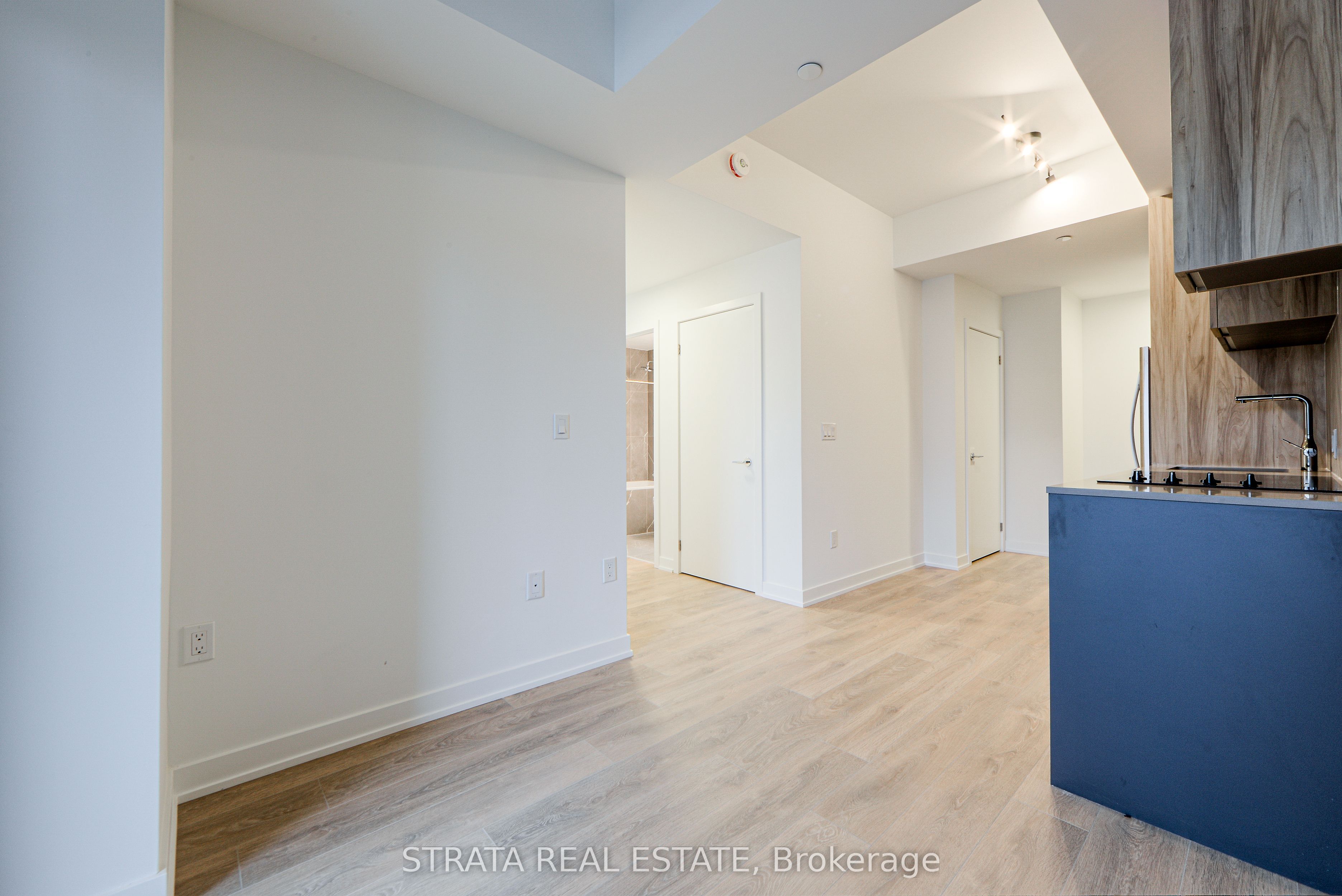 MLS #W12494406 image #7