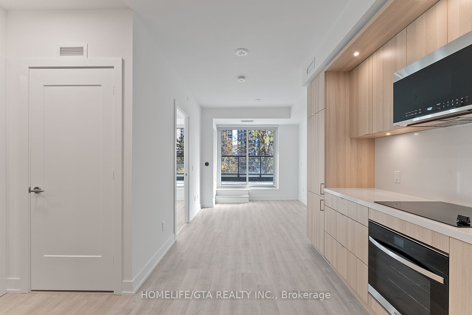 MLS #W12494536 image #1