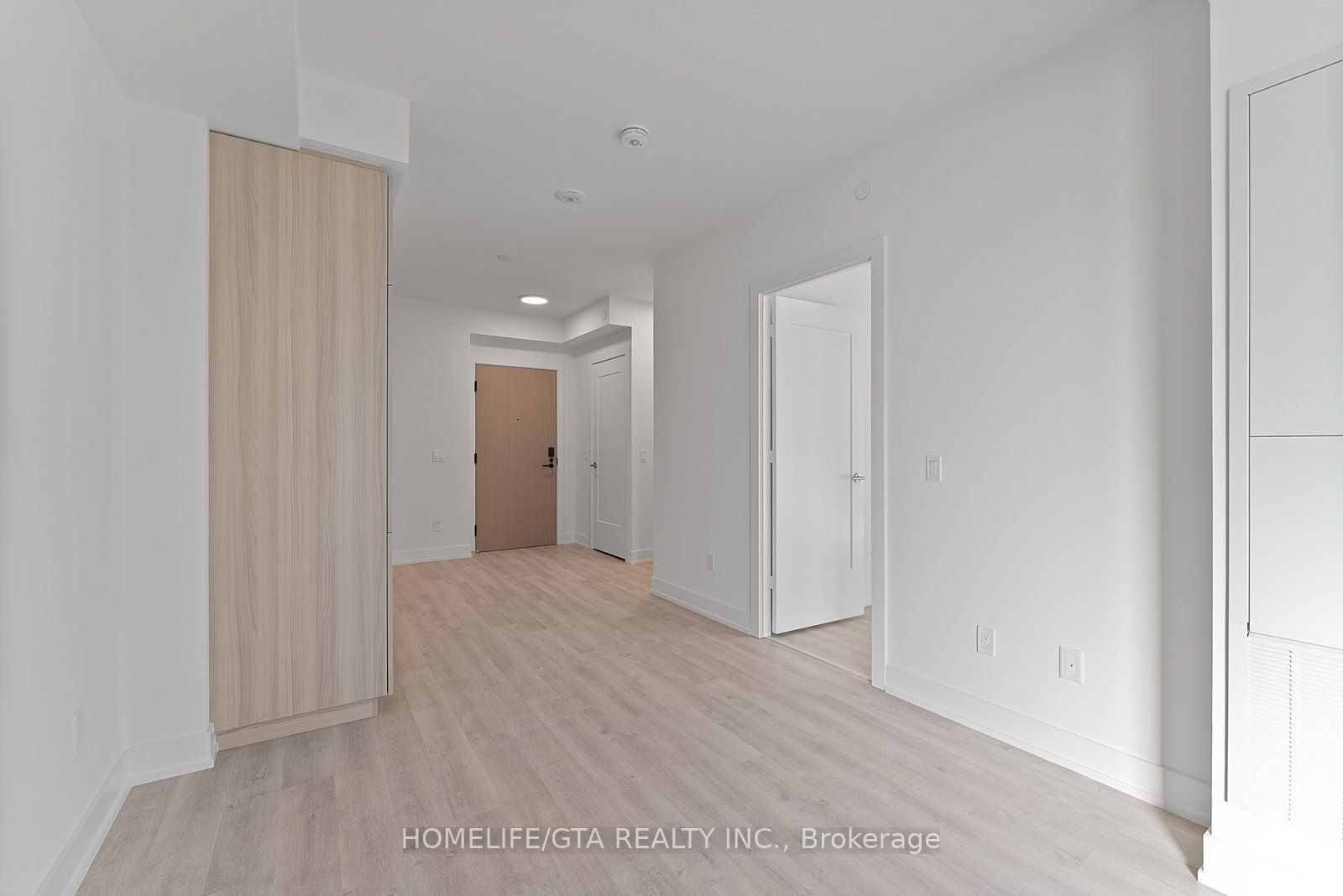 MLS #W12494536 image #8