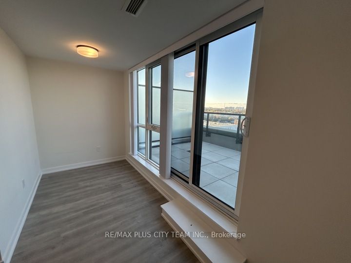 MLS #W12494642 image #18