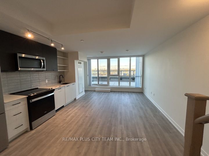 MLS #W12494642 image #2