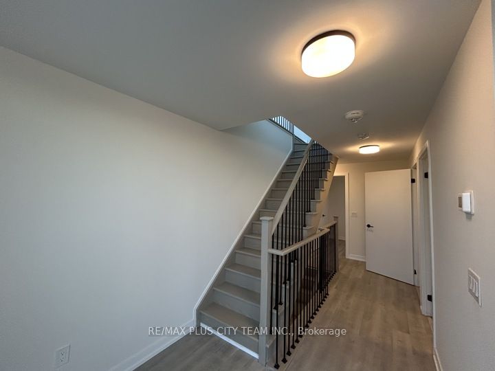 MLS #W12494642 image #21