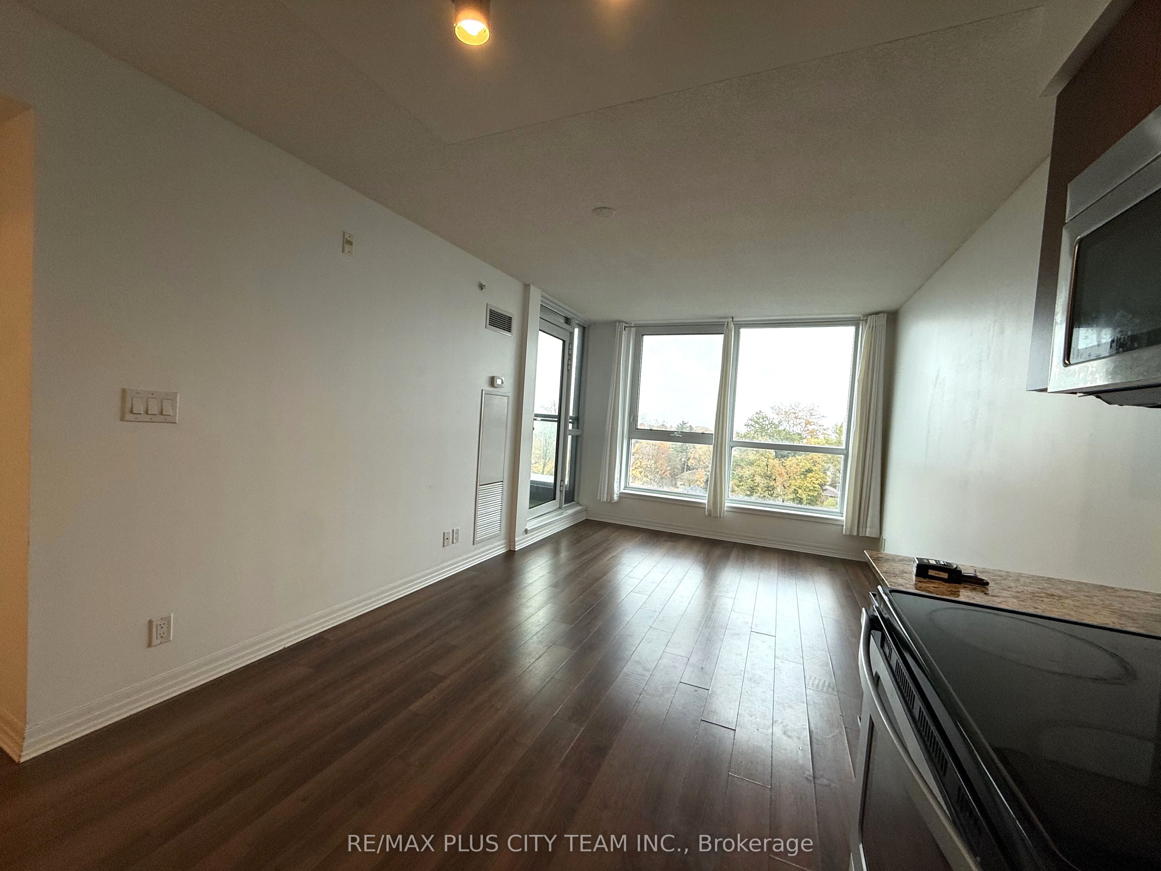 MLS #W12494730 image #3