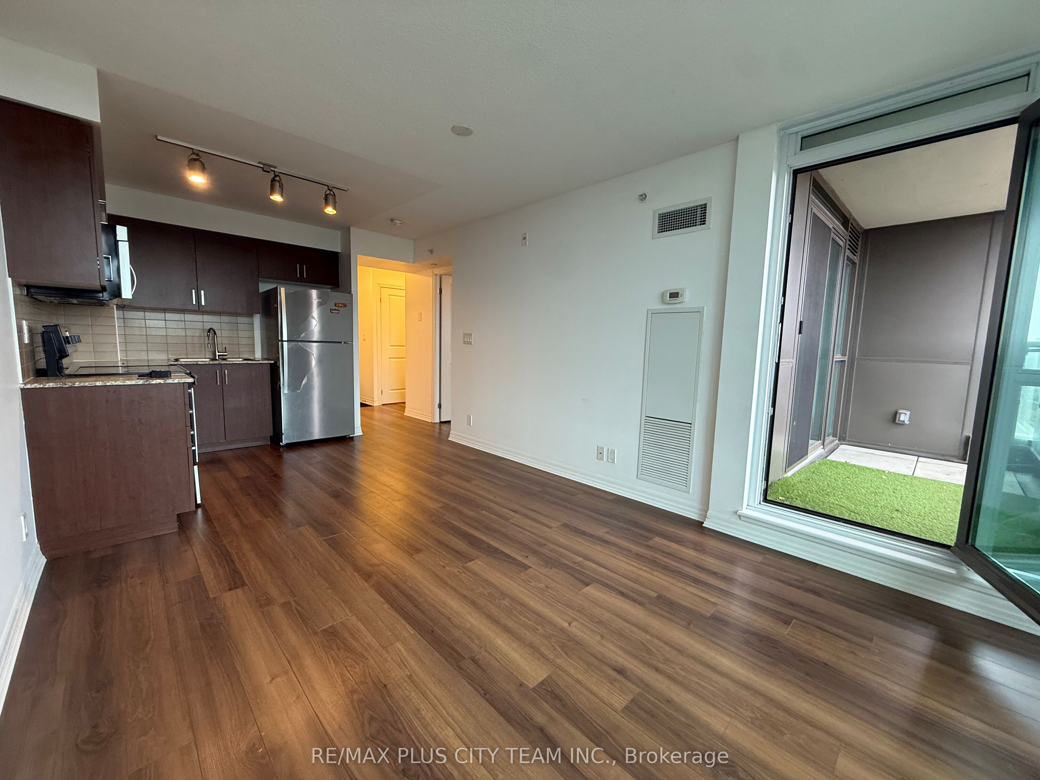 MLS #W12494730 image #7