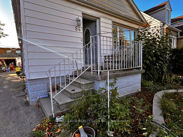 MLS #W12494860 image #1