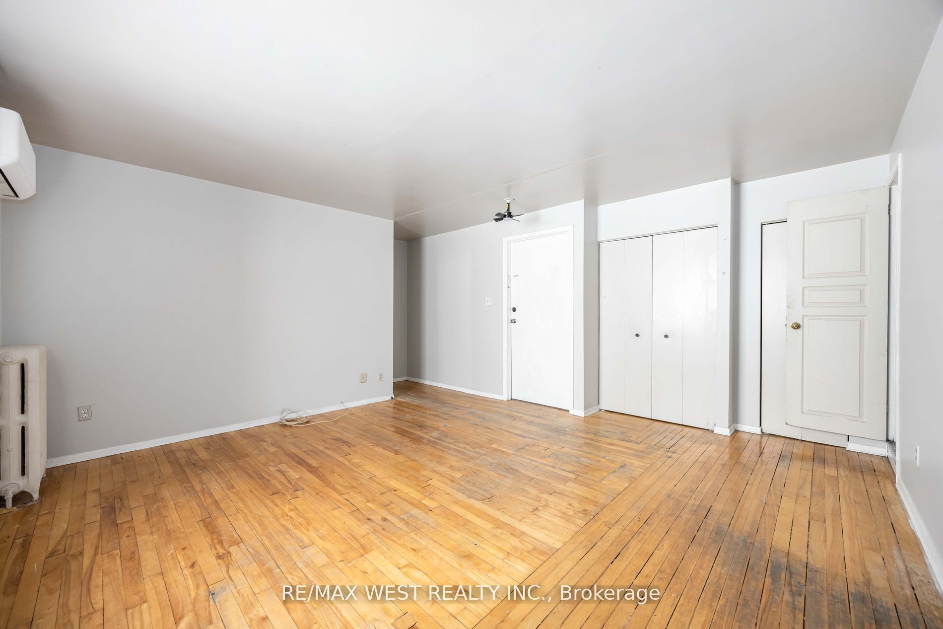 MLS #W12494888 image #3