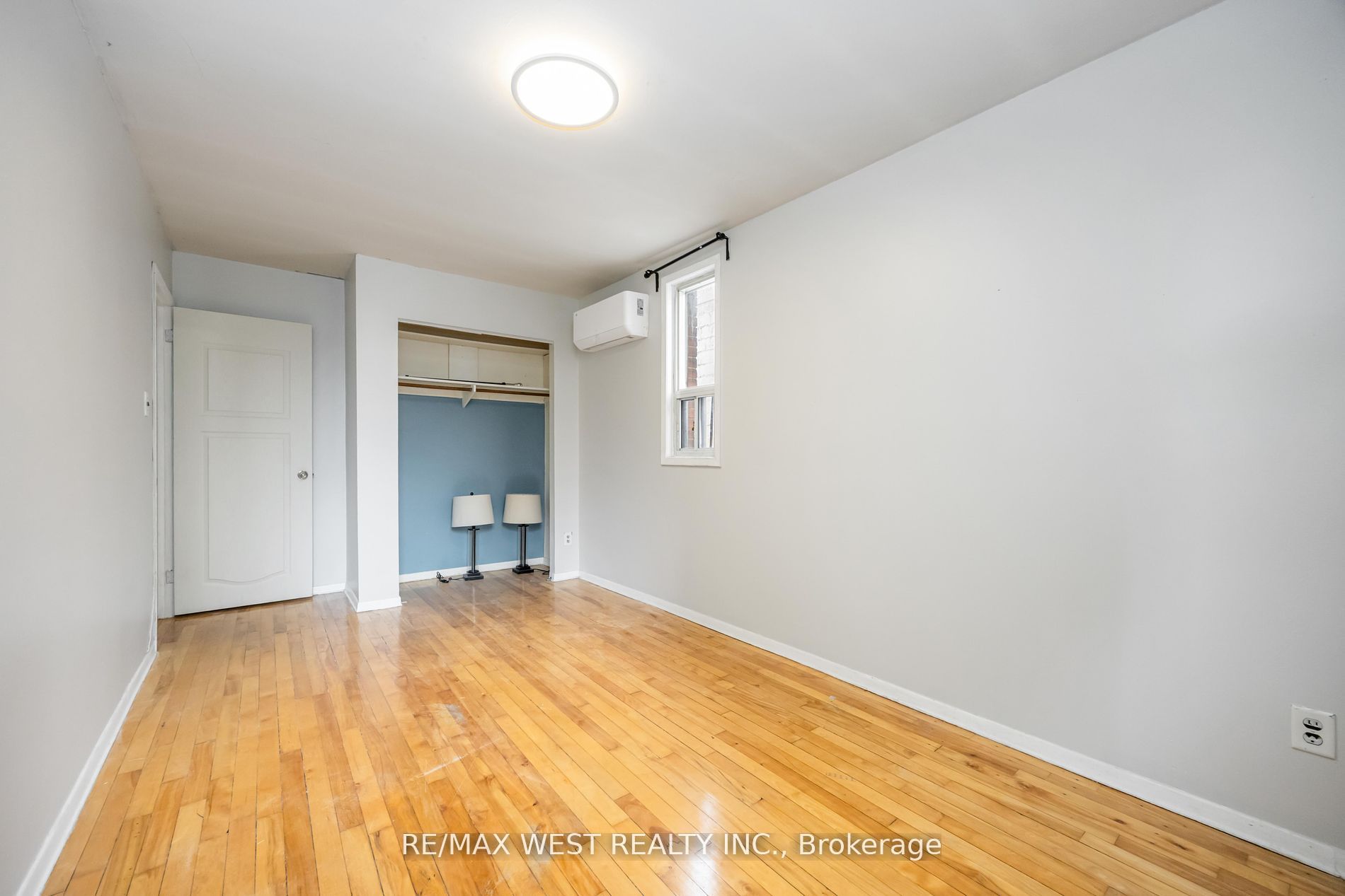 MLS #W12494888 image #9