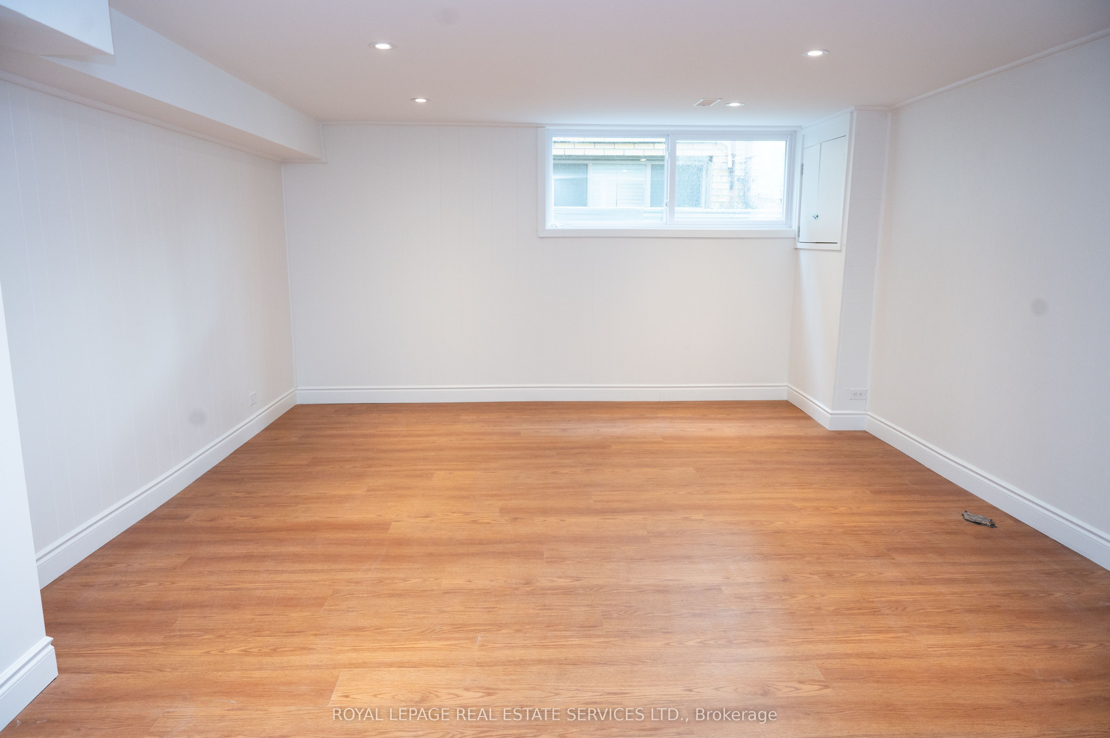 MLS #W12494930 image #2