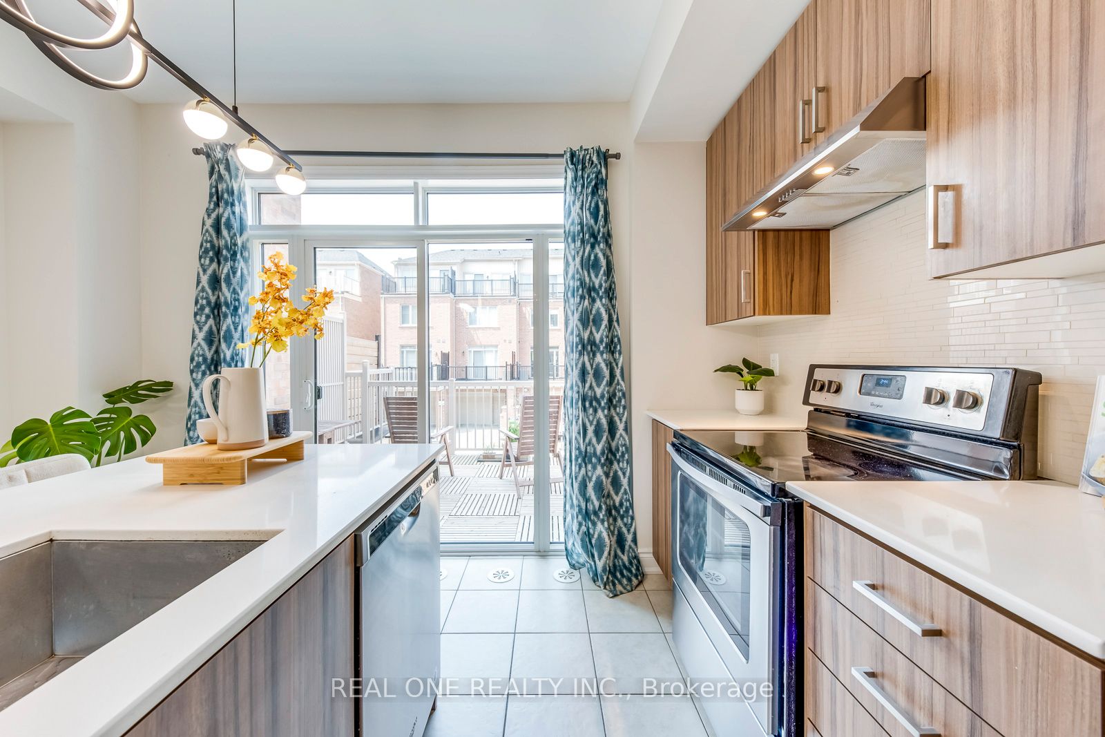 MLS #W12495018 image #12