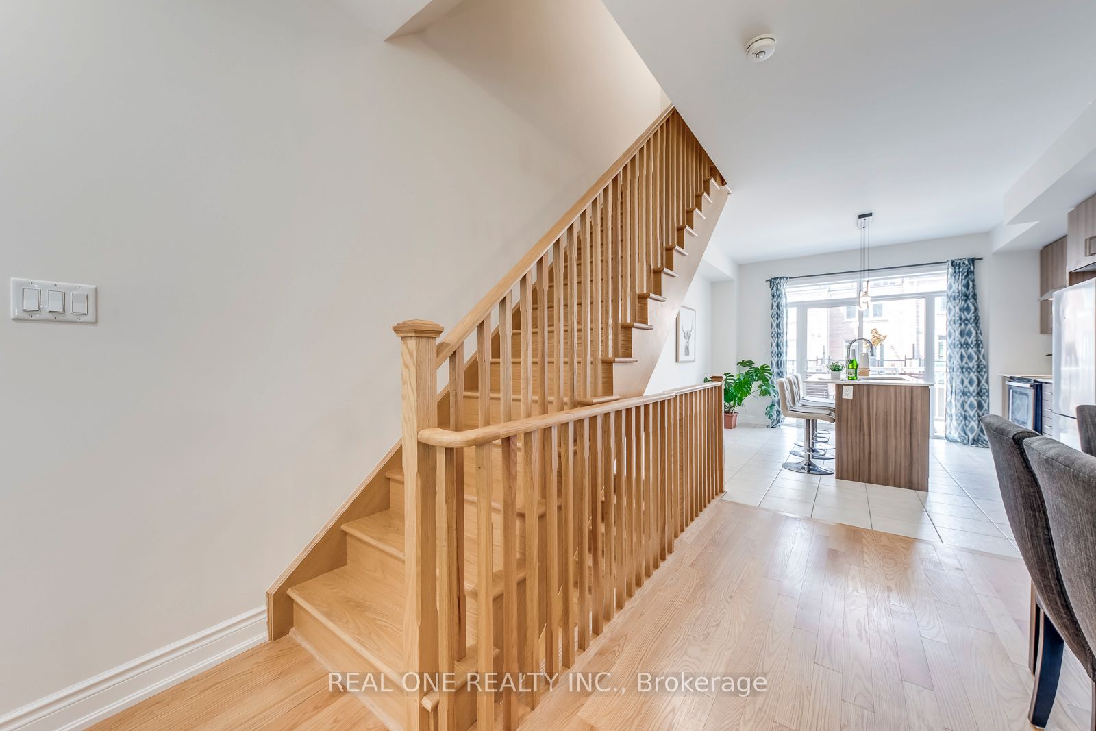 MLS #W12495018 image #20